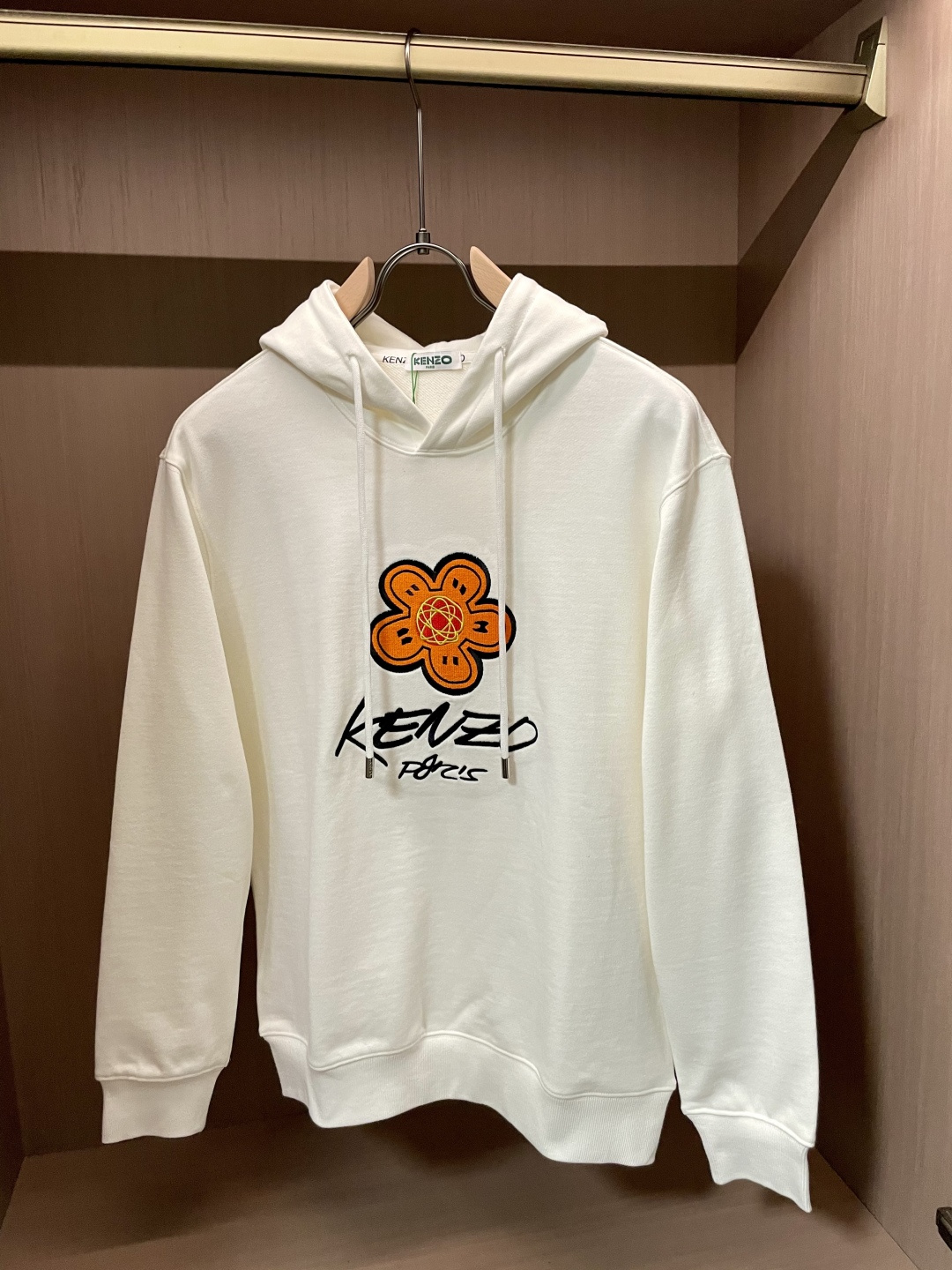 KENZO套头连帽卫衣；经典套头男女同款，简约大气系列单品，低调奢华大气百搭款！卫衣选用客供100%高克