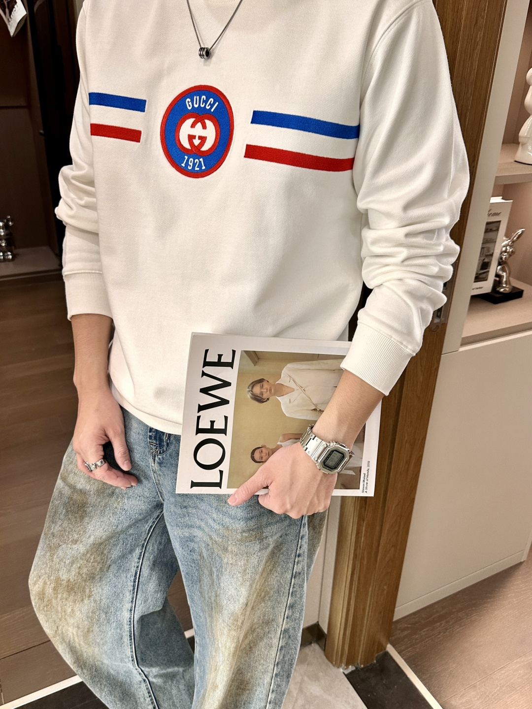 GUCC 套头圆领卫衣；经典套头男女同款，简约大气系列单品，低调奢华大气百搭款！卫衣选用客供100%高克