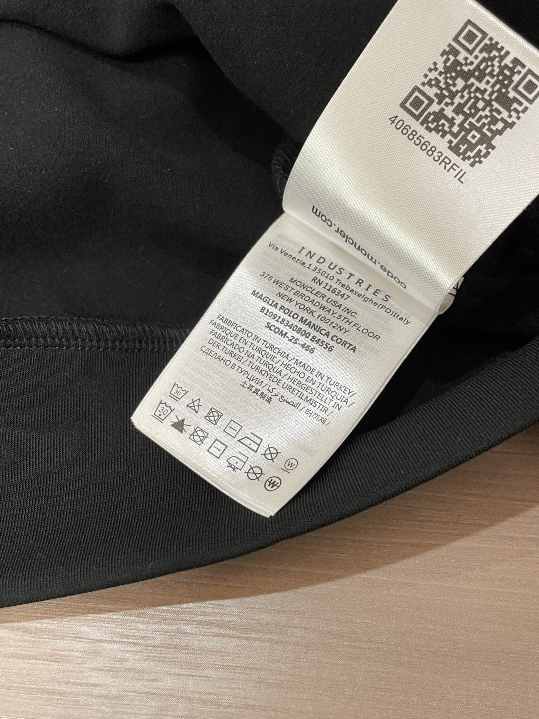 蒙口 2025秋冬新款长袖，定制面料，独特工艺logo，舒适性与透气性兼优，柔软抗皱弹性和垂性极佳，无论