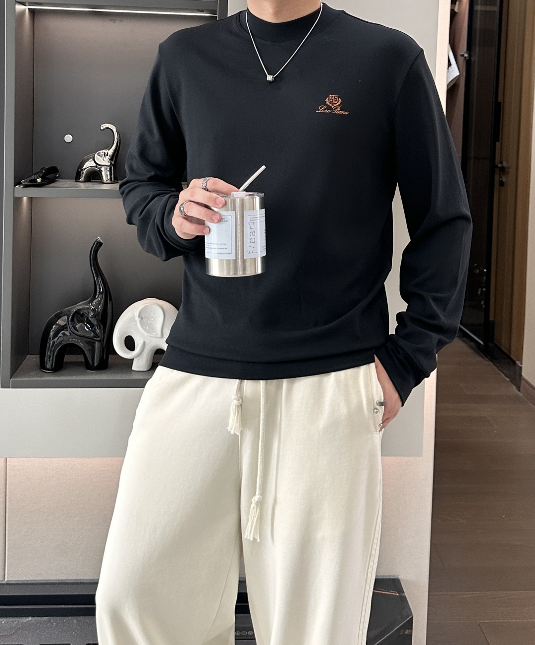 lP🆕 2025秋冬新款长袖，定制面料，独特工艺logo，舒适性与透气性兼优，柔软抗皱弹性和垂性极佳，无