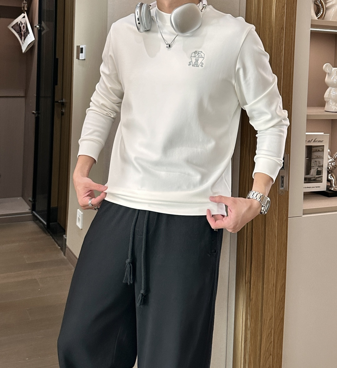 BC 2025秋冬新款长袖，定制面料，独特工艺logo，舒适性与透气性兼优，柔软抗皱弹性和垂性极佳，无论