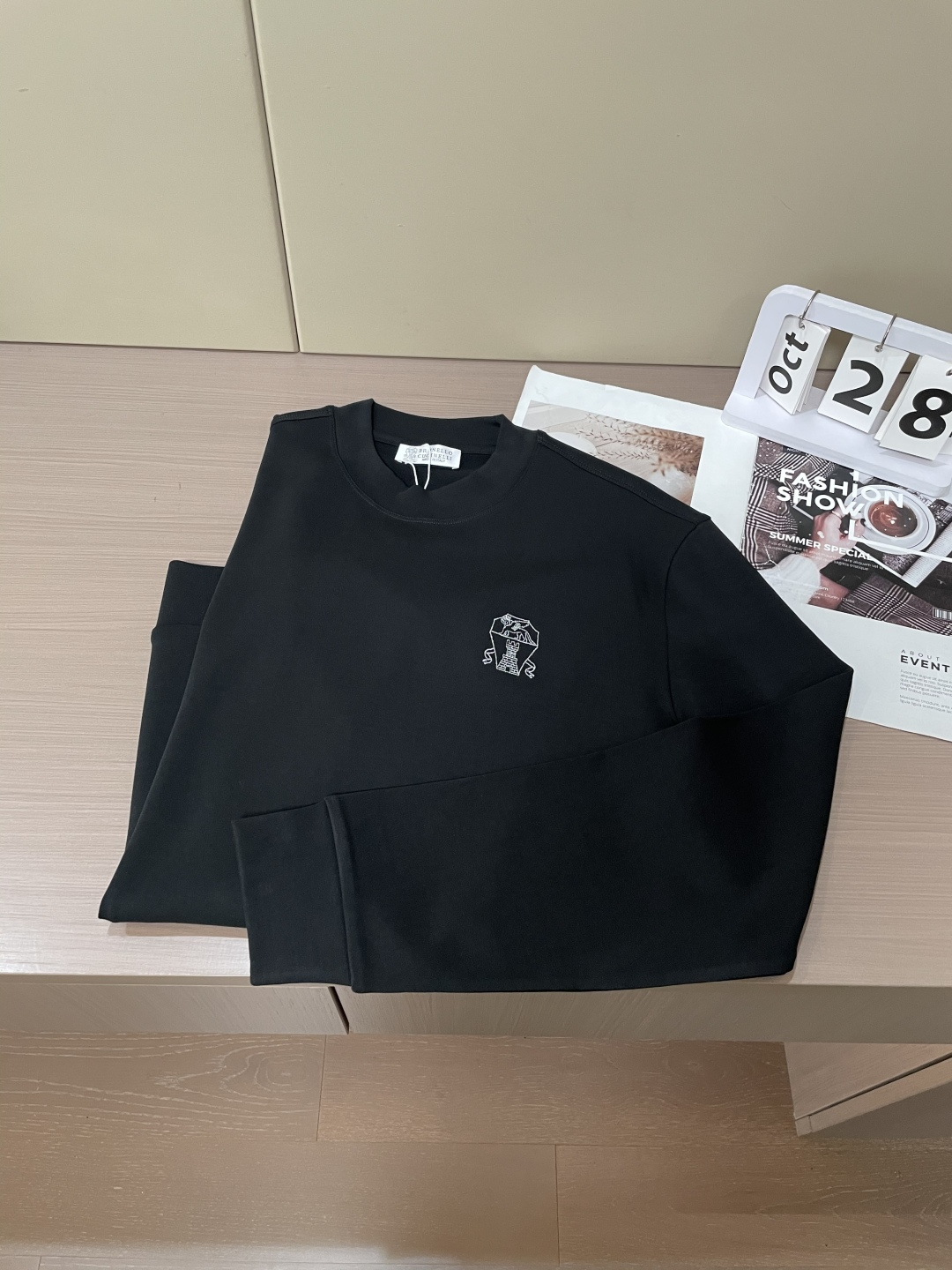 BC 2025秋冬新款长袖，定制面料，独特工艺logo，舒适性与透气性兼优，柔软抗皱弹性和垂性极佳，无论