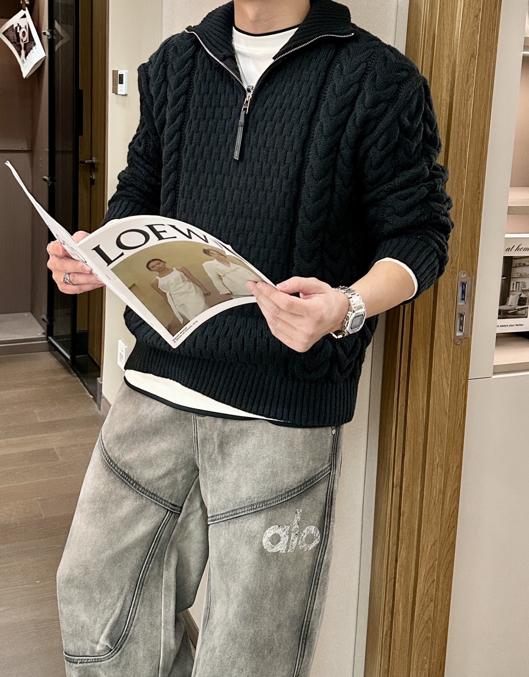 NO:595131,Loewe sweater 2025 autumn and winter latest series, thickened style, a must-have item for fashionistas!  Size M~3XL.,,loewe,sweaters,alexander wang19860909Loewe 毛衣 2025秋冬最新系列,加厚款,潮人必备单品！ 尺码M~3XL.,,loewe,sweaters,alexander wang,Men's clothing