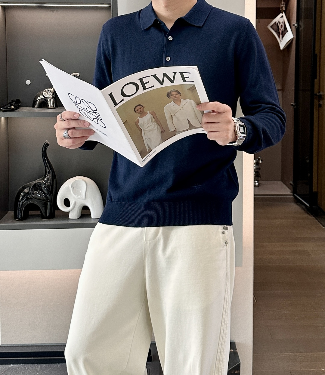 迪家 2025秋冬最新经典小蜜蜂绣标男士翻领长袖针织衫，精选针织棉➕羊毛混纺面料制成， 60支超柔长绒棉