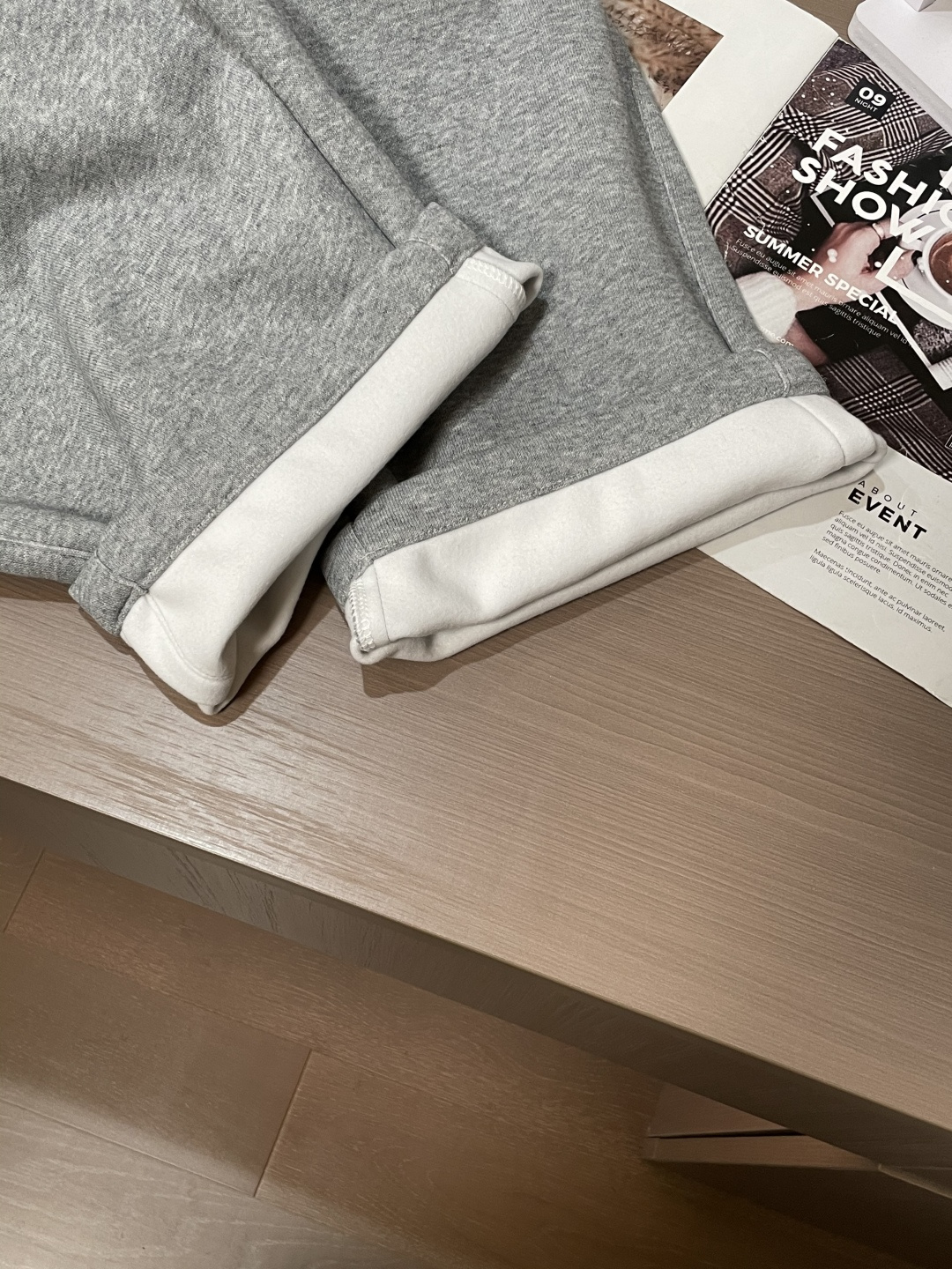 · 马吉拉 2025秋冬最新系列男士加厚休闲裤！内里加绒，非常保暖，北方的宝子们赶紧备上！采用客供弹力柔