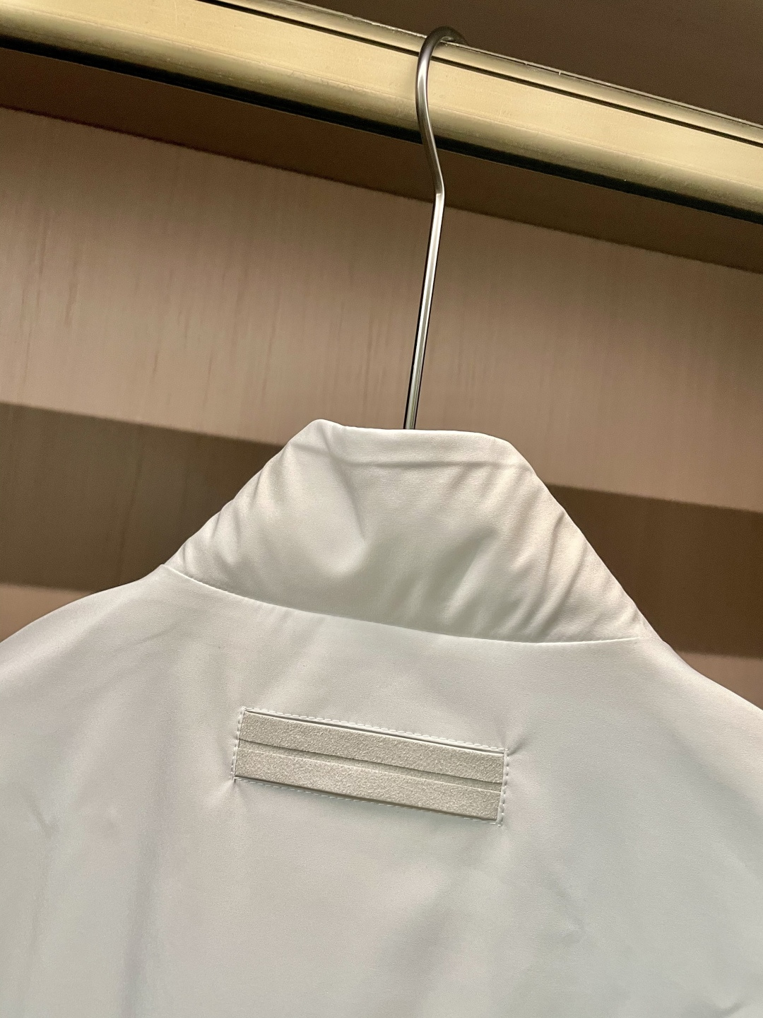 25秋冬新款ZZ极简商务休闲立领外套，男士特殊科技面料轻量级拉链夹克。顶级渠道订单分享，极致简约且魅力十