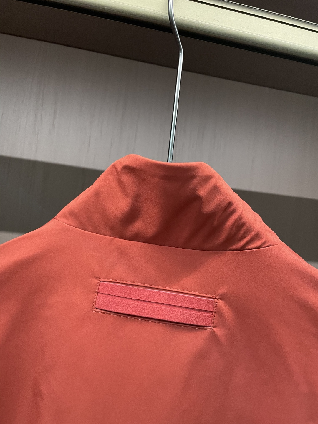 25秋冬新款ZZ极简商务休闲立领外套，男士特殊科技面料轻量级拉链夹克。顶级渠道订单分享，极致简约且魅力十