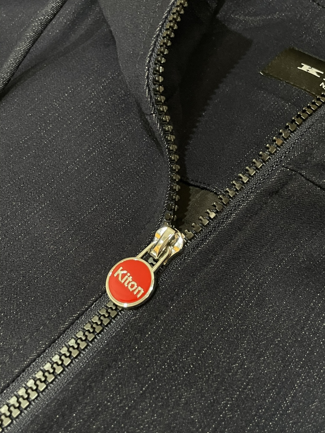 -【新品】贸易公司渠道货,意大利原厂出品.2025秋冬新款Kiton奇顿羊毛混纺男士运动休闲连帽夹克外套