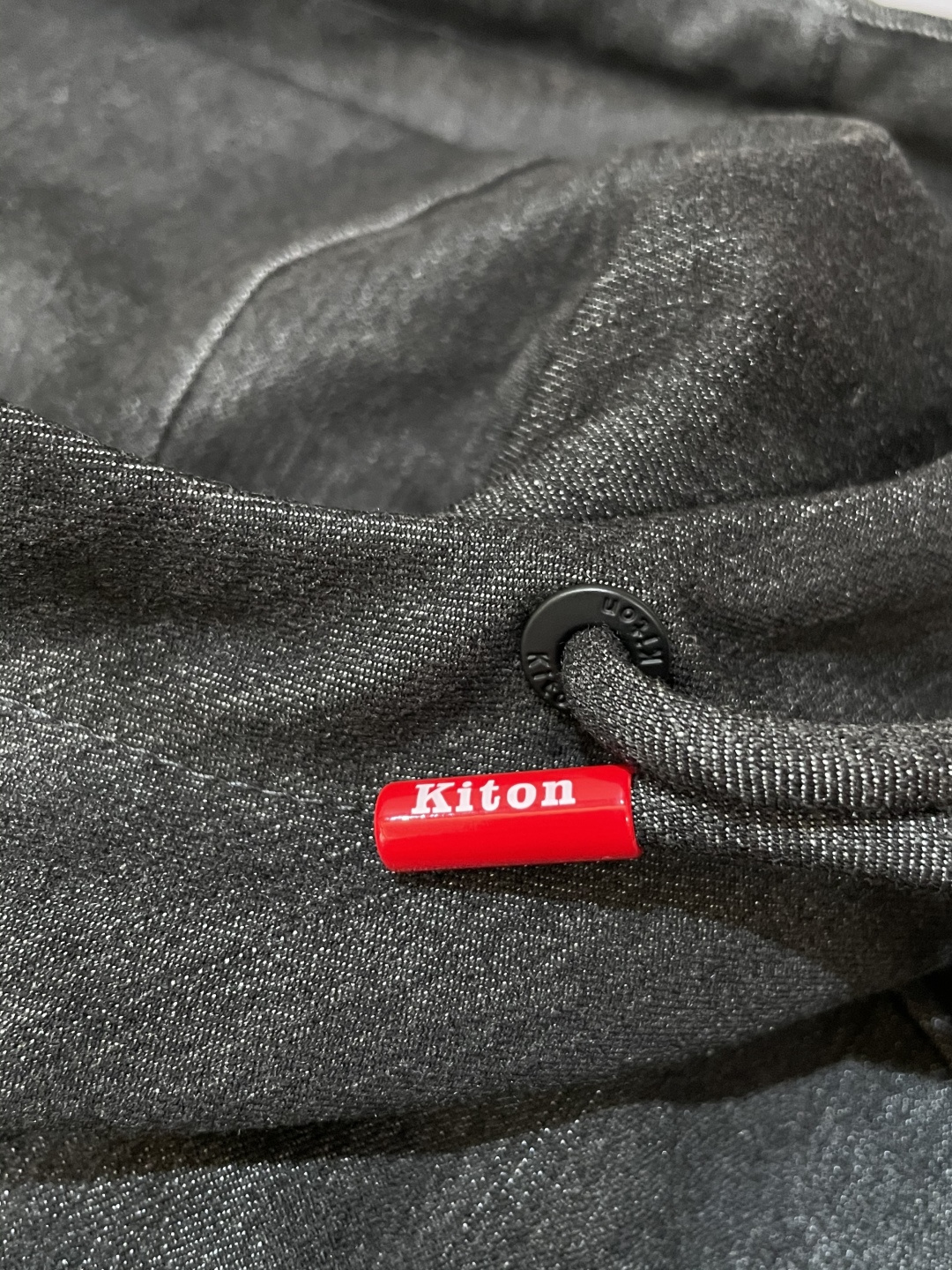 【新品】贸易公司渠道货,意大利原厂出品.2025秋冬新款Kiton奇顿羊毛混纺男士运动休闲连帽夹克外套.