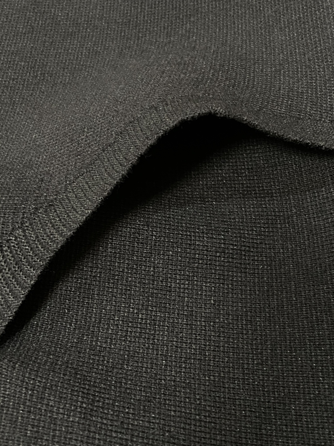 TB 新款开衫针织毛衣！经典永不过时！外观简洁干净，秋日可以单穿，深冬最为内搭！定制进口高支数羊毛混纺面