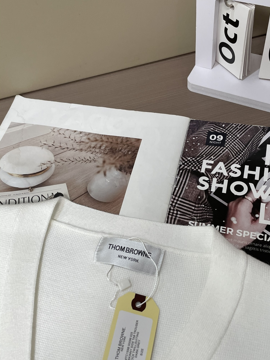 TB 新款开衫针织毛衣！经典永不过时！外观简洁干净，秋日可以单穿，深冬最为内搭！定制进口高支数羊毛混纺面