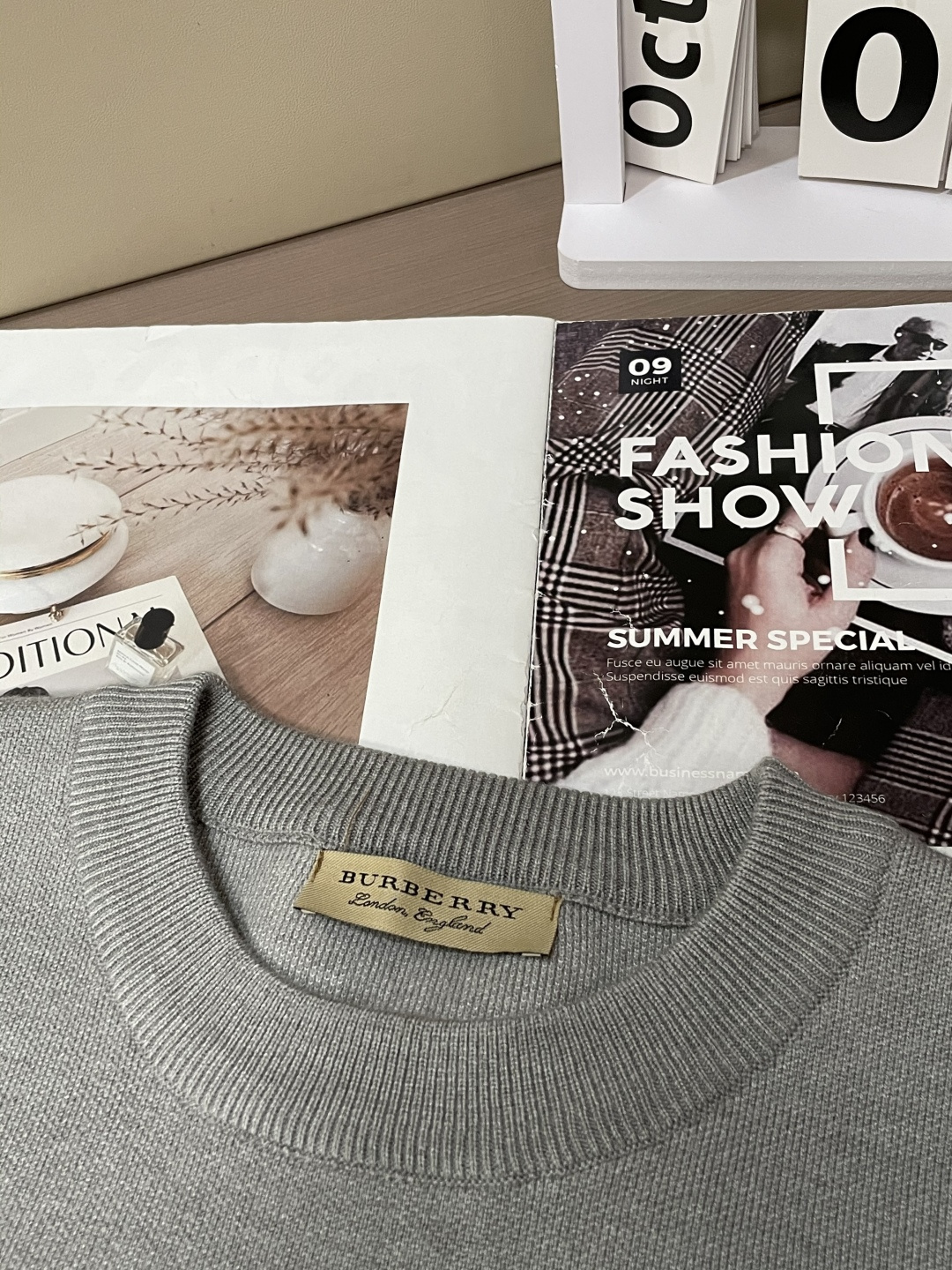 Bur 重磅推荐！2025aw秋冬新款 专柜同步 时尚经典针织衫 秋冬必备款 采用针织衫加厚毛衣，精致简