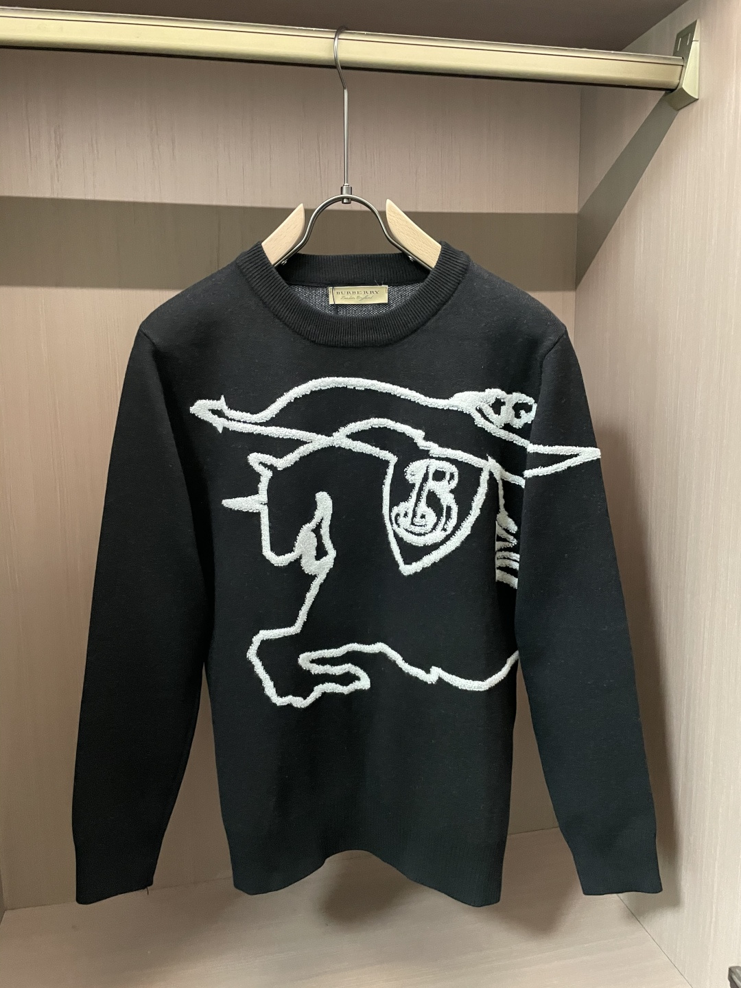 Bur 重磅推荐！2025aw秋冬新款 专柜同步 时尚经典针织衫 秋冬必备款 采用针织衫加厚毛衣，精致简