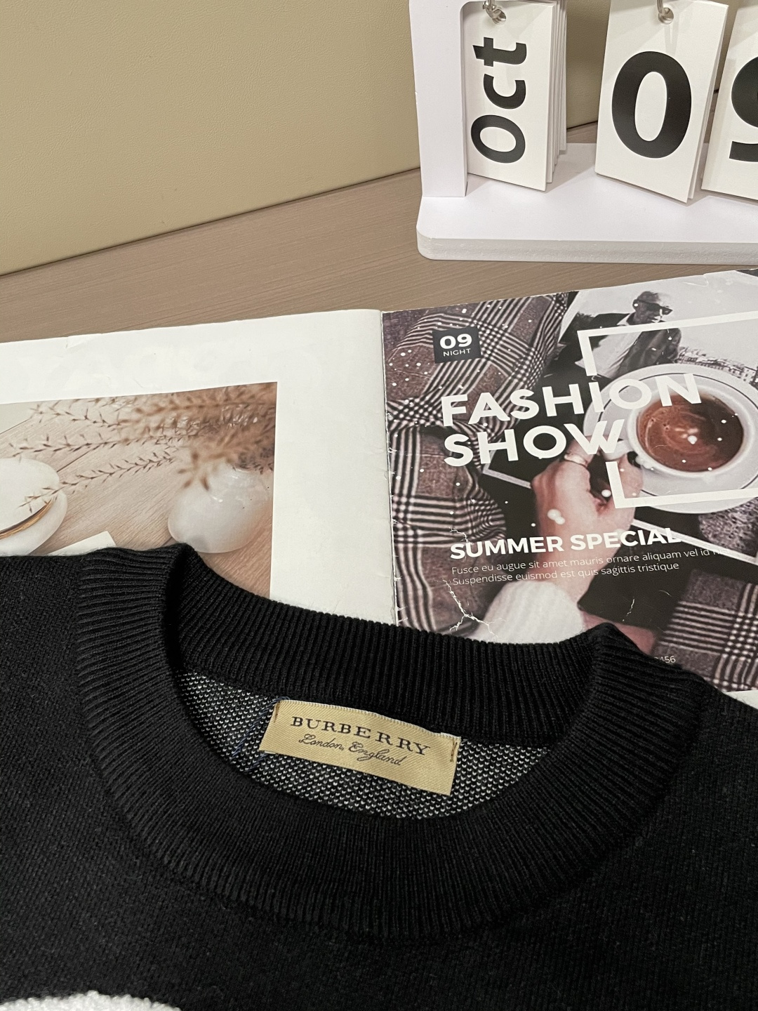 Bur 重磅推荐！2025aw秋冬新款 专柜同步 时尚经典针织衫 秋冬必备款 采用针织衫加厚毛衣，精致简