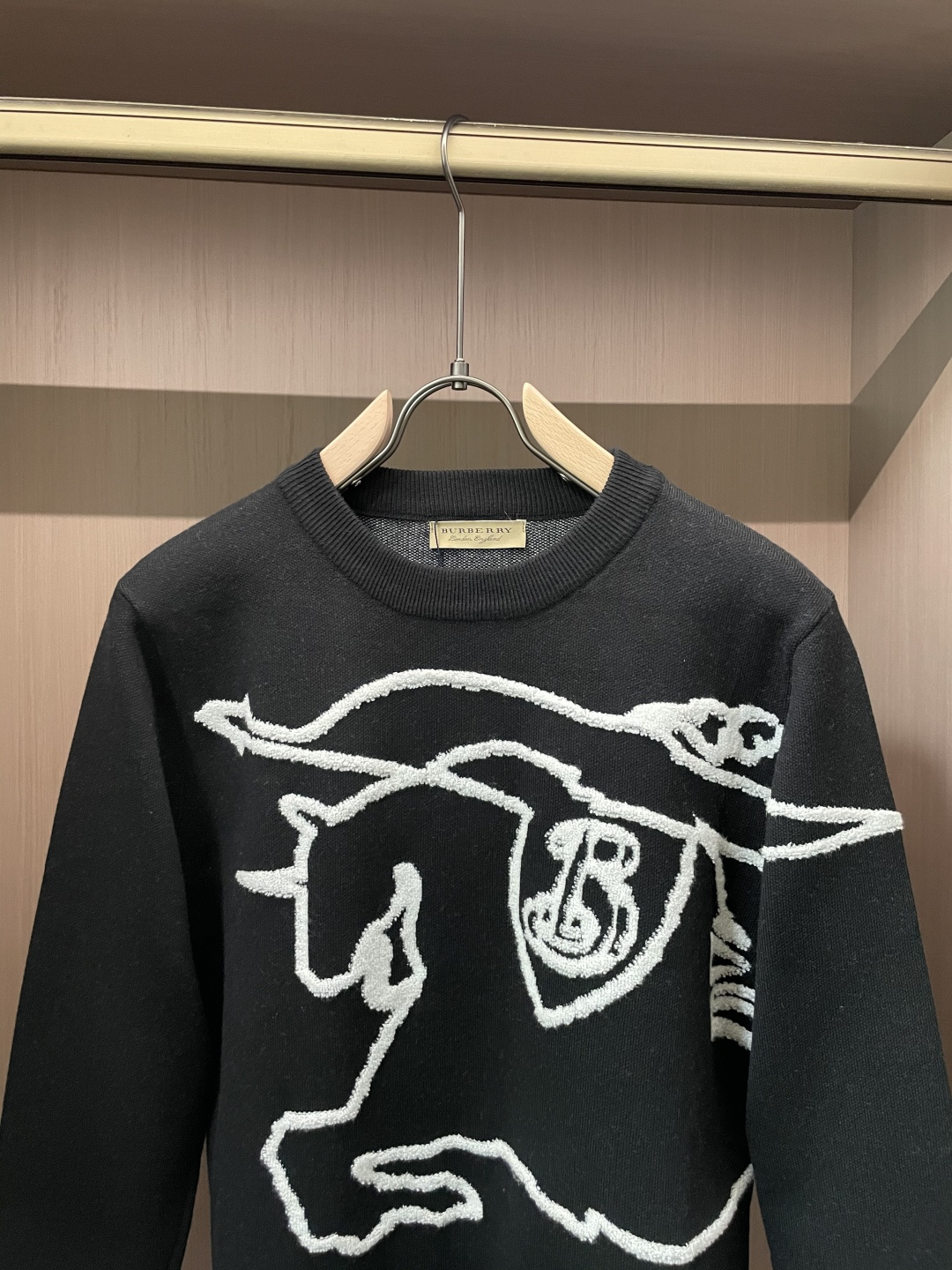 Bur 重磅推荐！2025aw秋冬新款 专柜同步 时尚经典针织衫 秋冬必备款 采用针织衫加厚毛衣，精致简