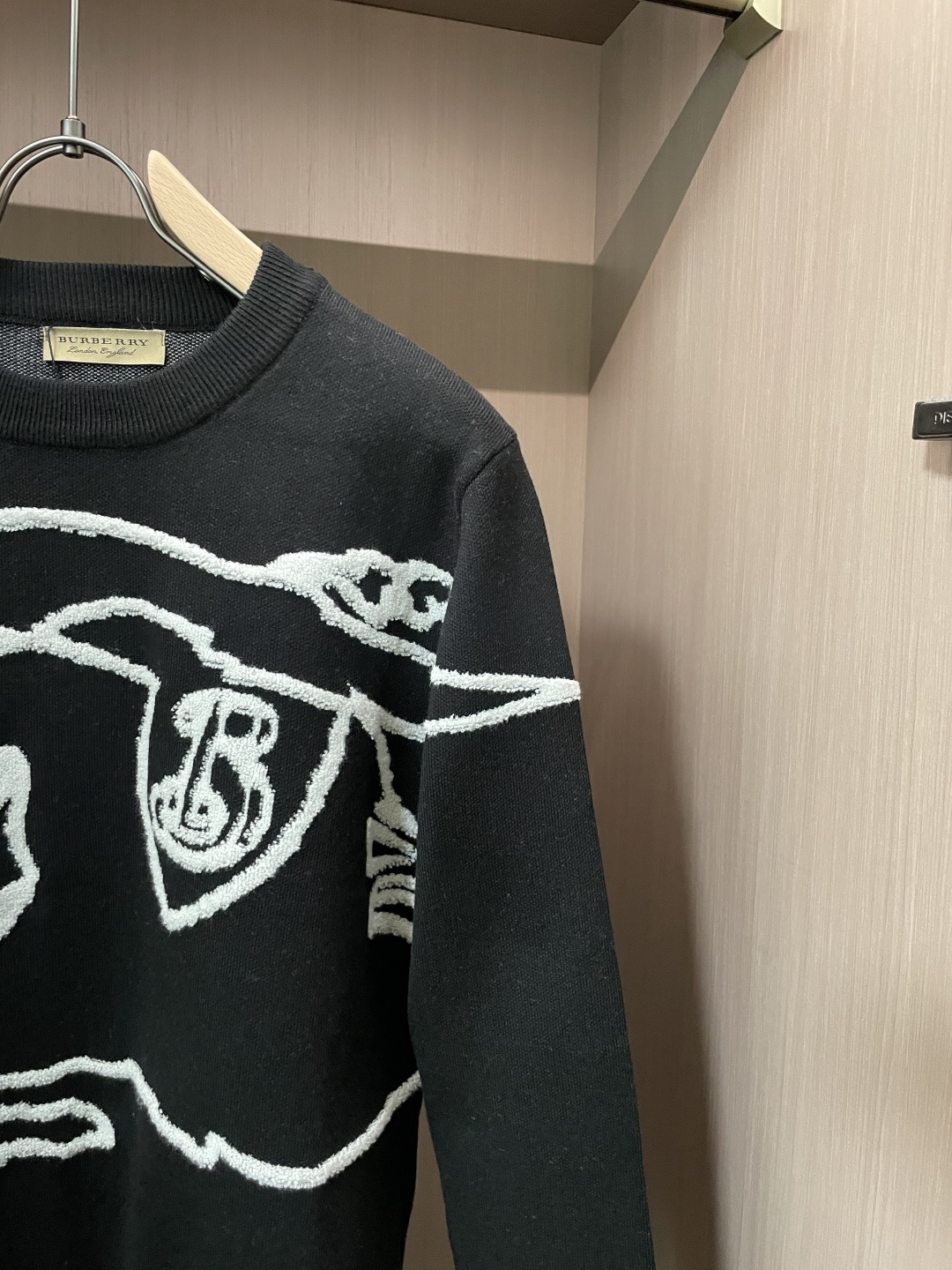 Bur 重磅推荐！2025aw秋冬新款 专柜同步 时尚经典针织衫 秋冬必备款 采用针织衫加厚毛衣，精致简