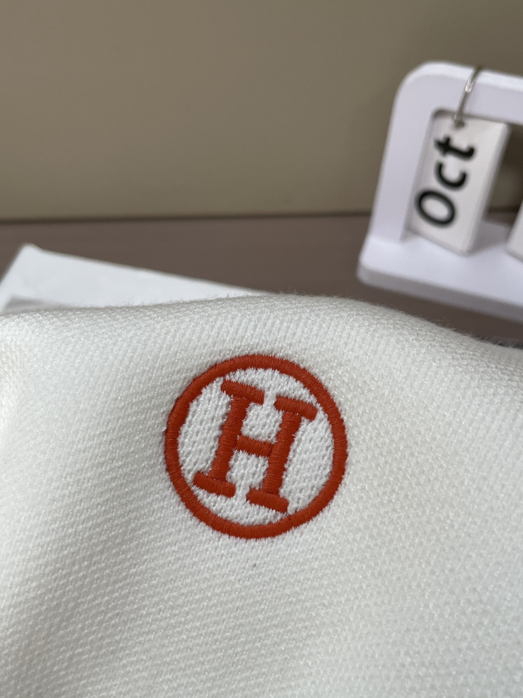 爱🐎仕 重磅推荐！2025aw秋冬新款 专柜同步 时尚经典针织衫 秋冬必备款 采用针织衫加厚毛衣，精致简