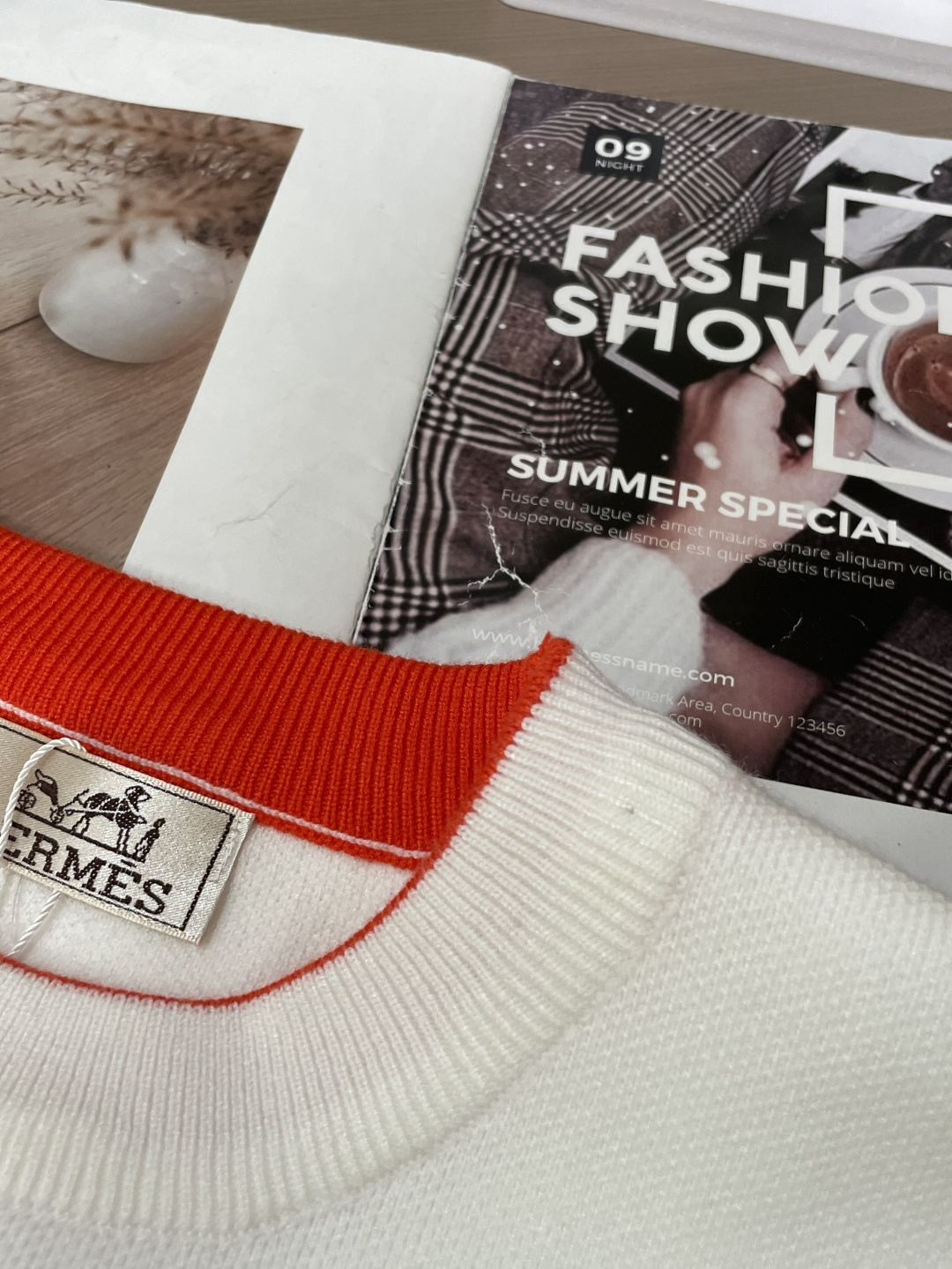 爱🐎仕 重磅推荐！2025aw秋冬新款 专柜同步 时尚经典针织衫 秋冬必备款 采用针织衫加厚毛衣，精致简