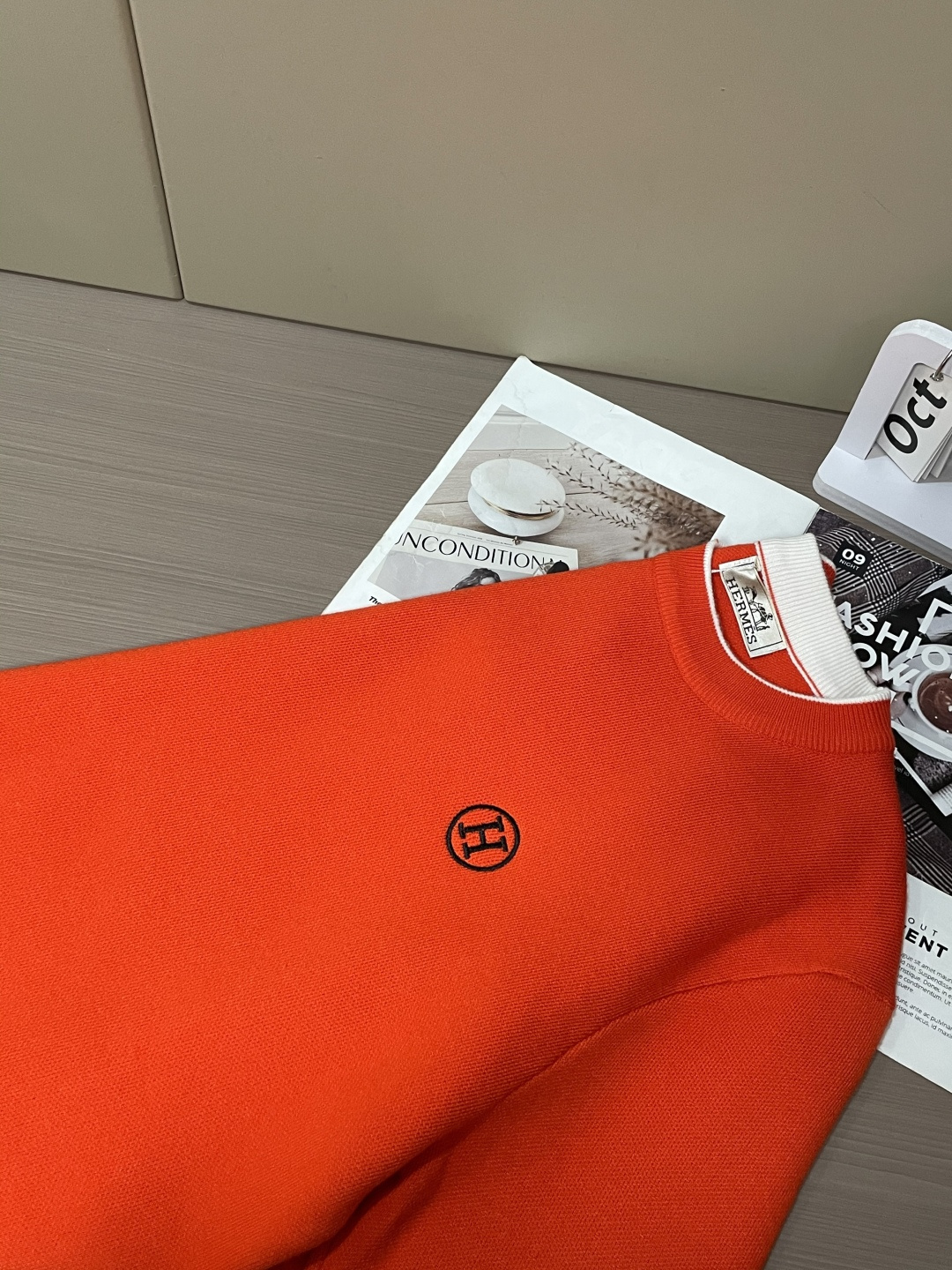 爱🐎仕 重磅推荐！2025aw秋冬新款 专柜同步 时尚经典针织衫 秋冬必备款 采用针织衫加厚毛衣，精致简