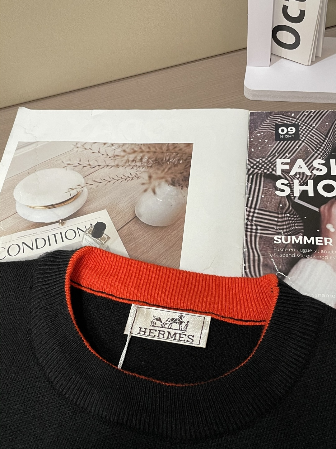 爱🐎仕 重磅推荐！2025aw秋冬新款 专柜同步 时尚经典针织衫 秋冬必备款 采用针织衫加厚毛衣，精致简