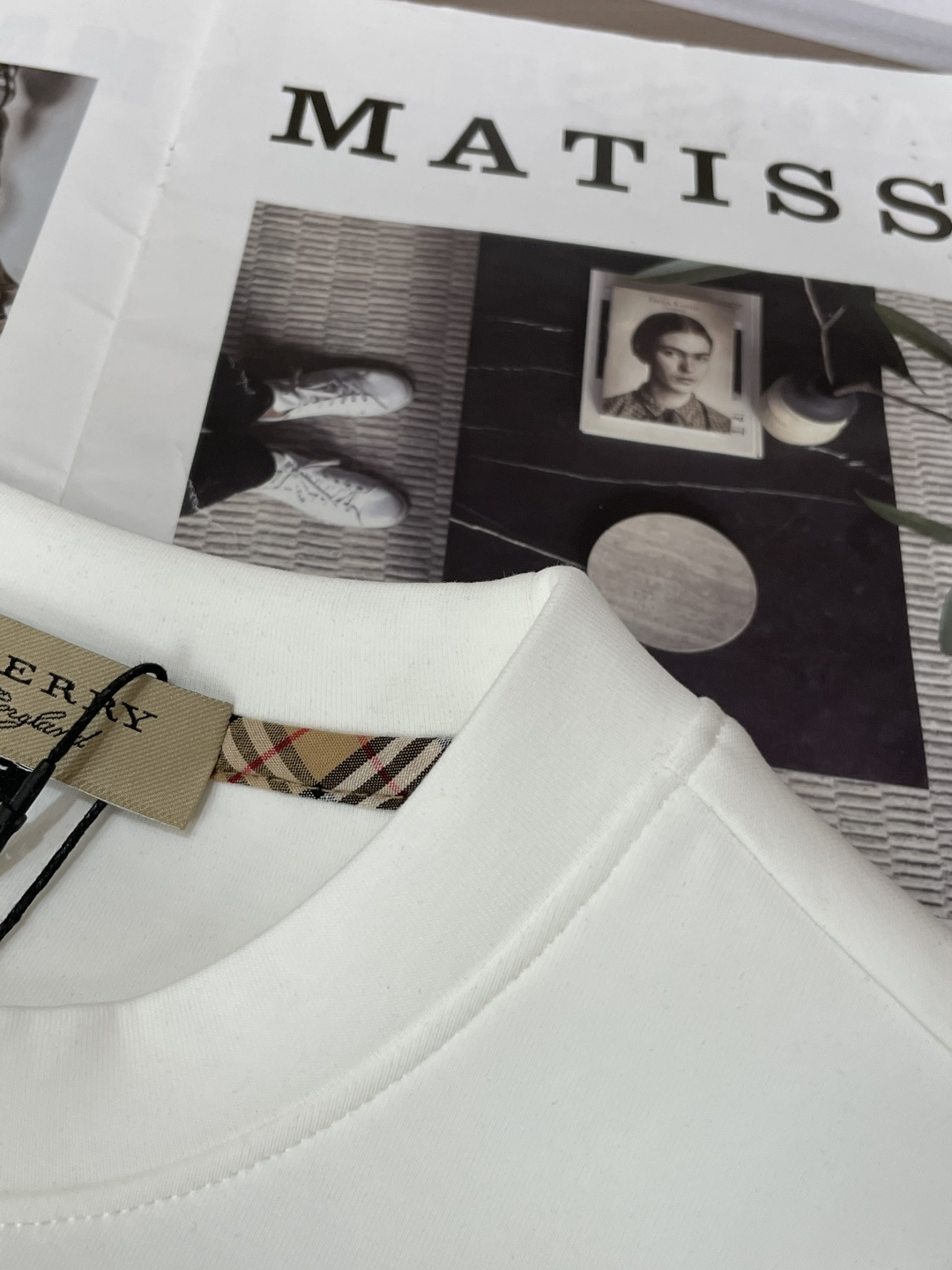 Bur 圆领套头卫衣；经典套头男女同款，简约大气系列单品，低调奢华大气百搭款！卫衣选用客供100%高克重