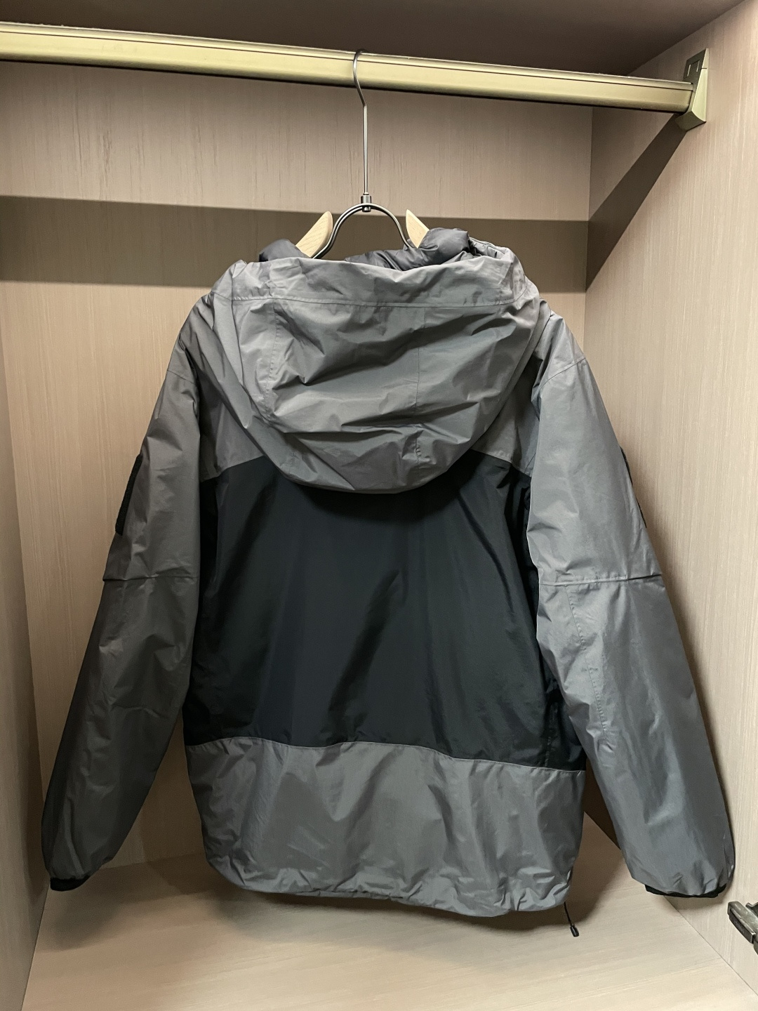 Arc'teryx（始祖鸟）System_A「跃冬揽石」主题连帽羽绒服 雪季城野机能款作为System_