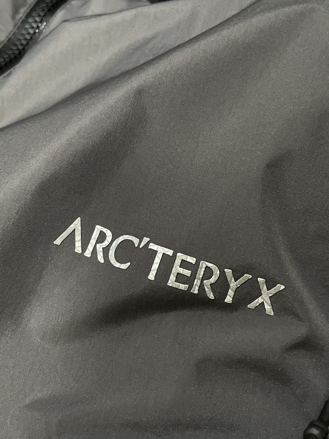 Arc'teryx（始祖鸟）System_A「跃冬揽石」主题连帽羽绒服 雪季城野机能款作为System_