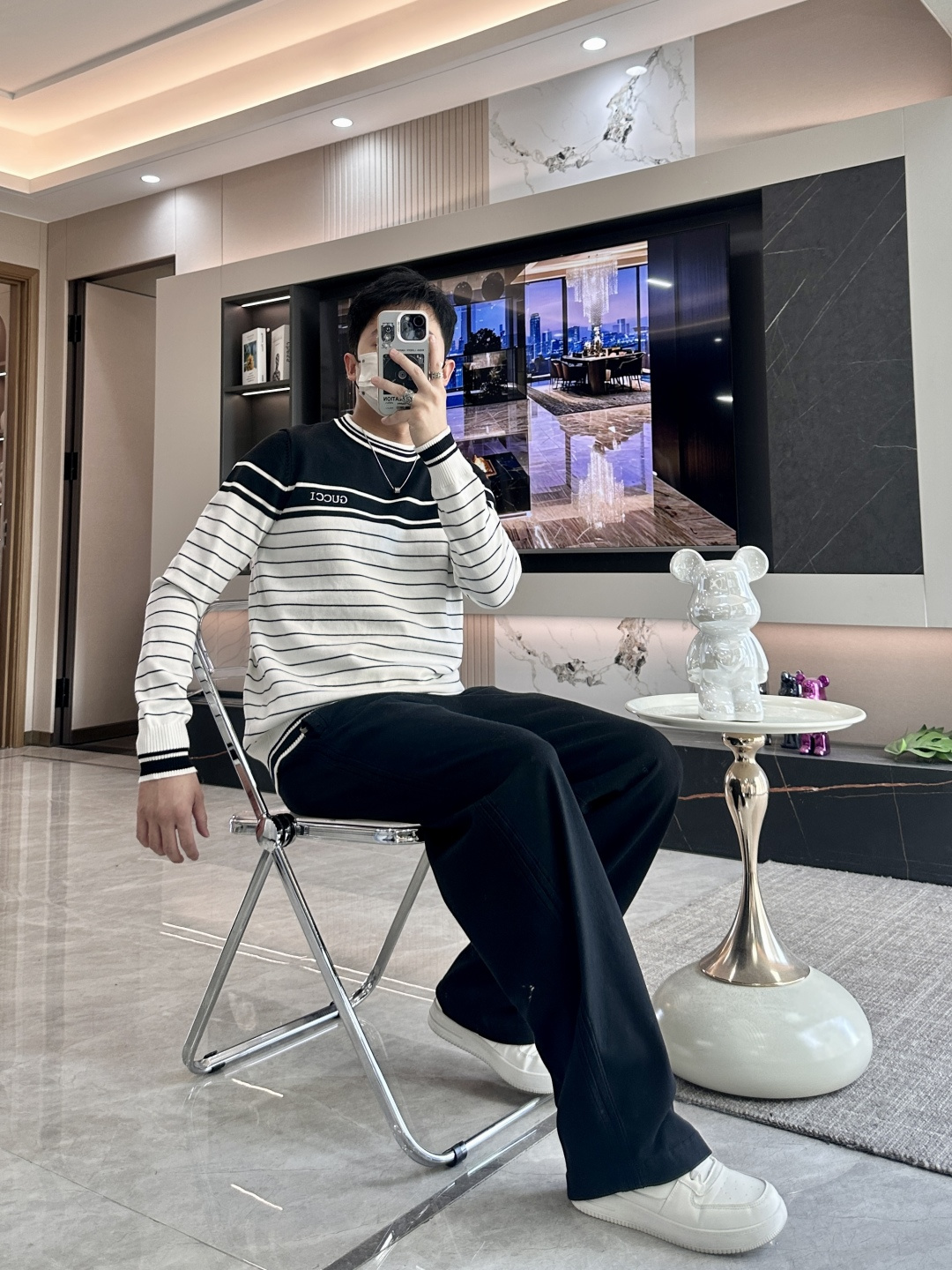 Gucc 重磅推荐！2025aw秋冬新款 专柜同步 时尚经典针织衫 秋冬必备款 采用针织衫加厚毛衣，精致