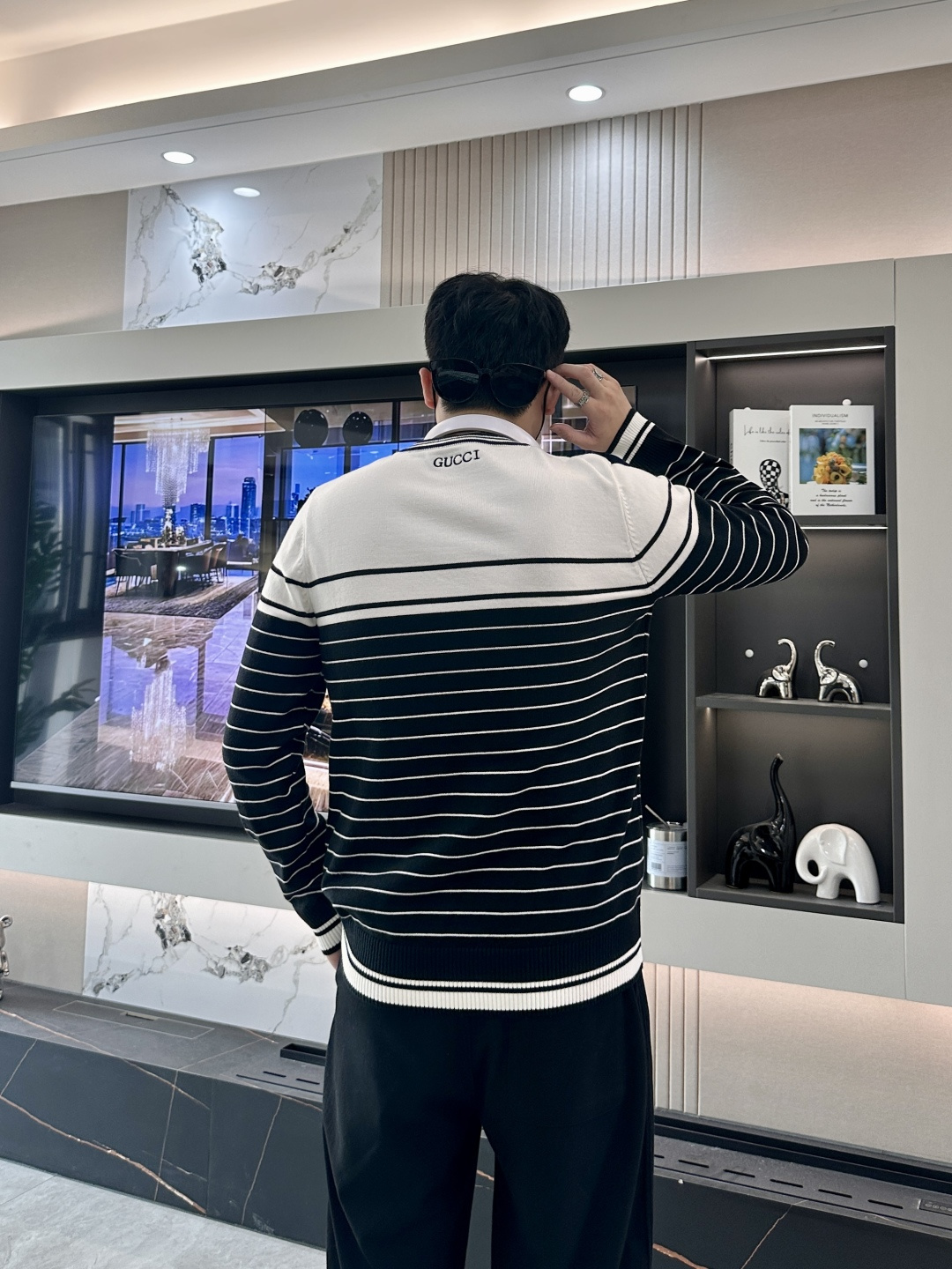 Gucc 重磅推荐！2025aw秋冬新款 专柜同步 时尚经典针织衫 秋冬必备款 采用针织衫加厚毛衣，精致