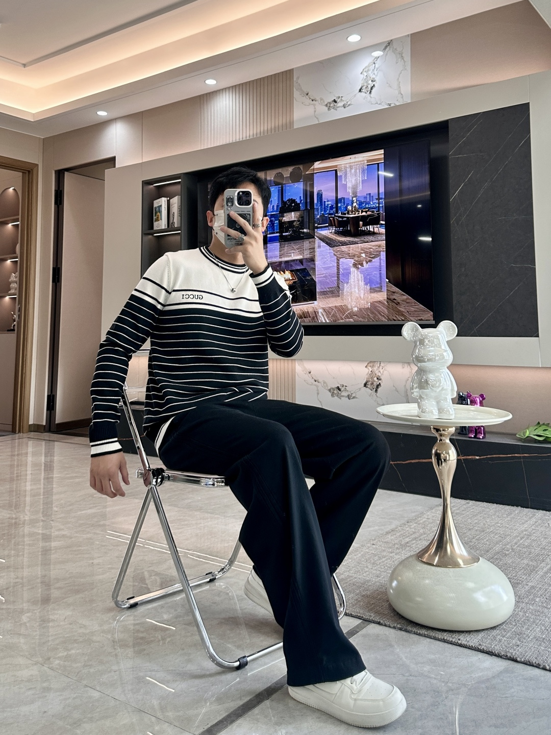 Gucc 重磅推荐！2025aw秋冬新款 专柜同步 时尚经典针织衫 秋冬必备款 采用针织衫加厚毛衣，精致