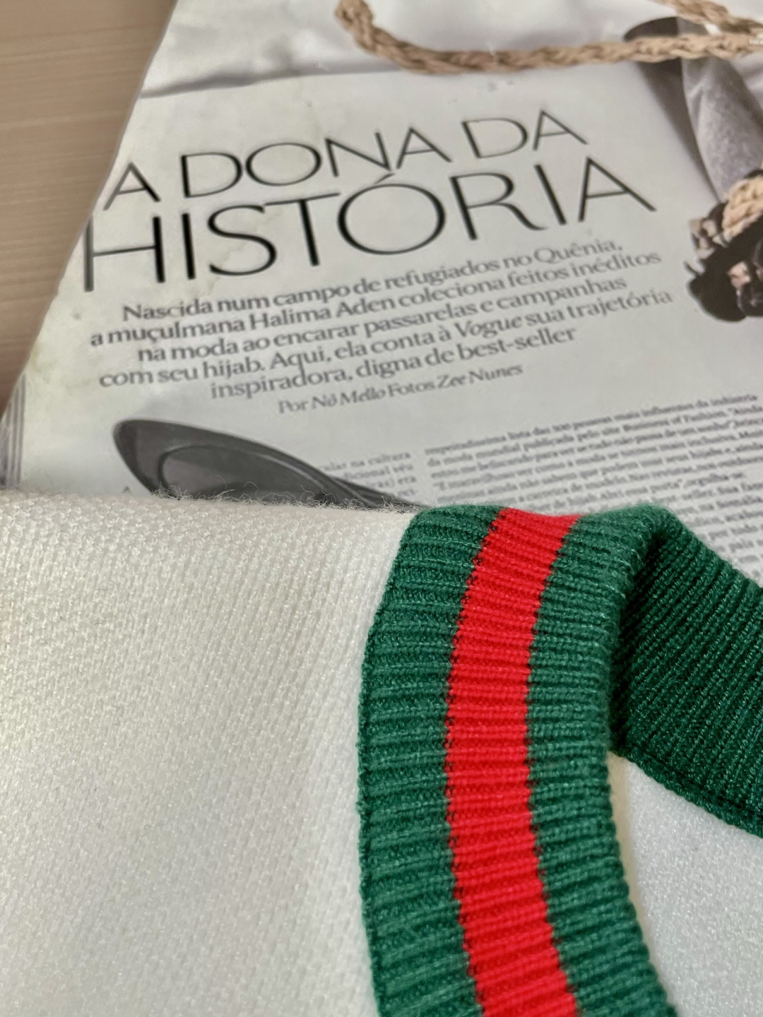 Gucc 重磅推荐！2025aw秋冬新款 专柜同步 时尚经典针织衫 秋冬必备款 采用针织衫加厚毛衣，精致