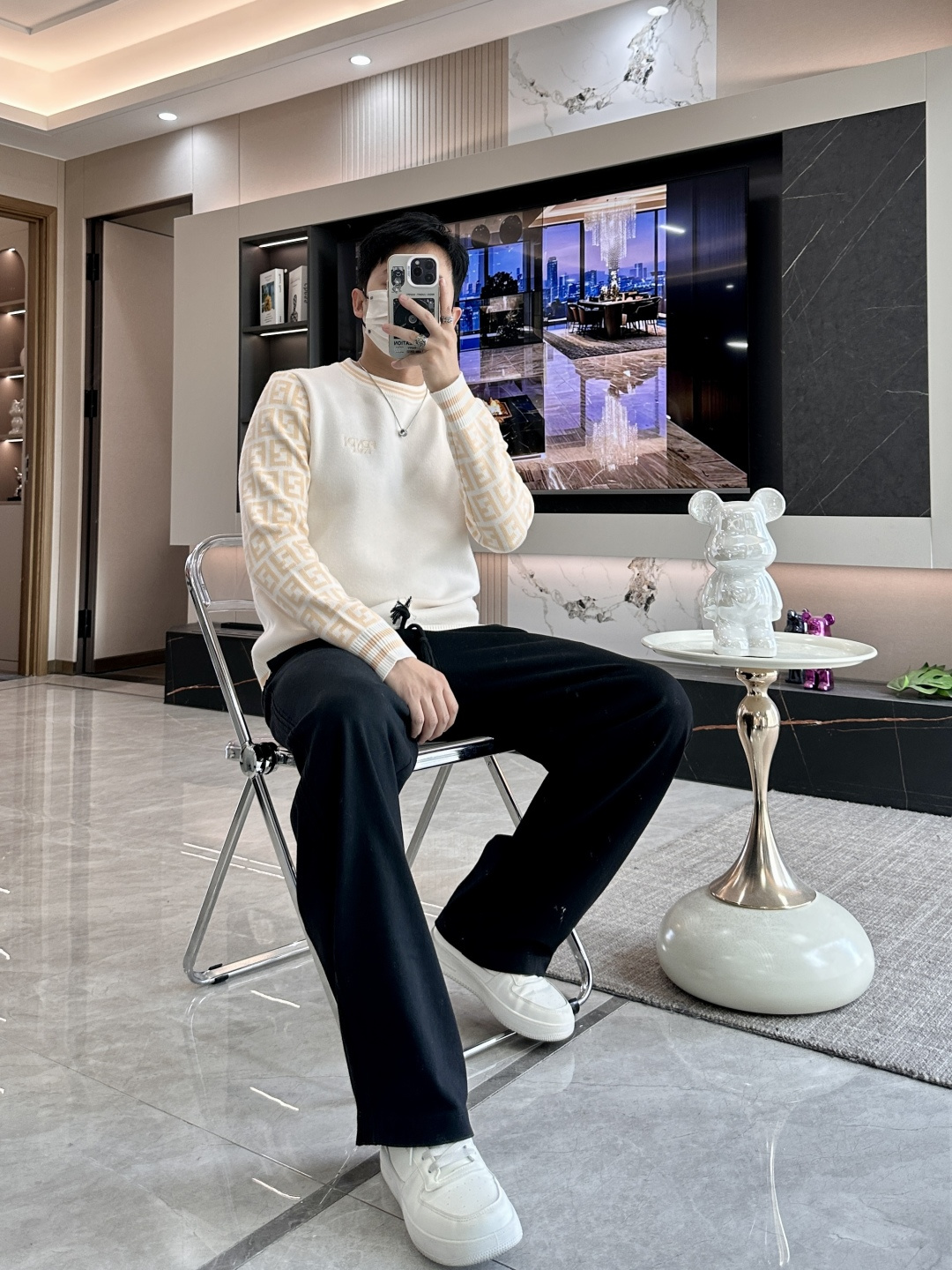 FD 重磅推荐！2025aw秋冬新款 专柜同步 时尚经典针织衫 秋冬必备款 采用针织衫加厚毛衣，精致简洁