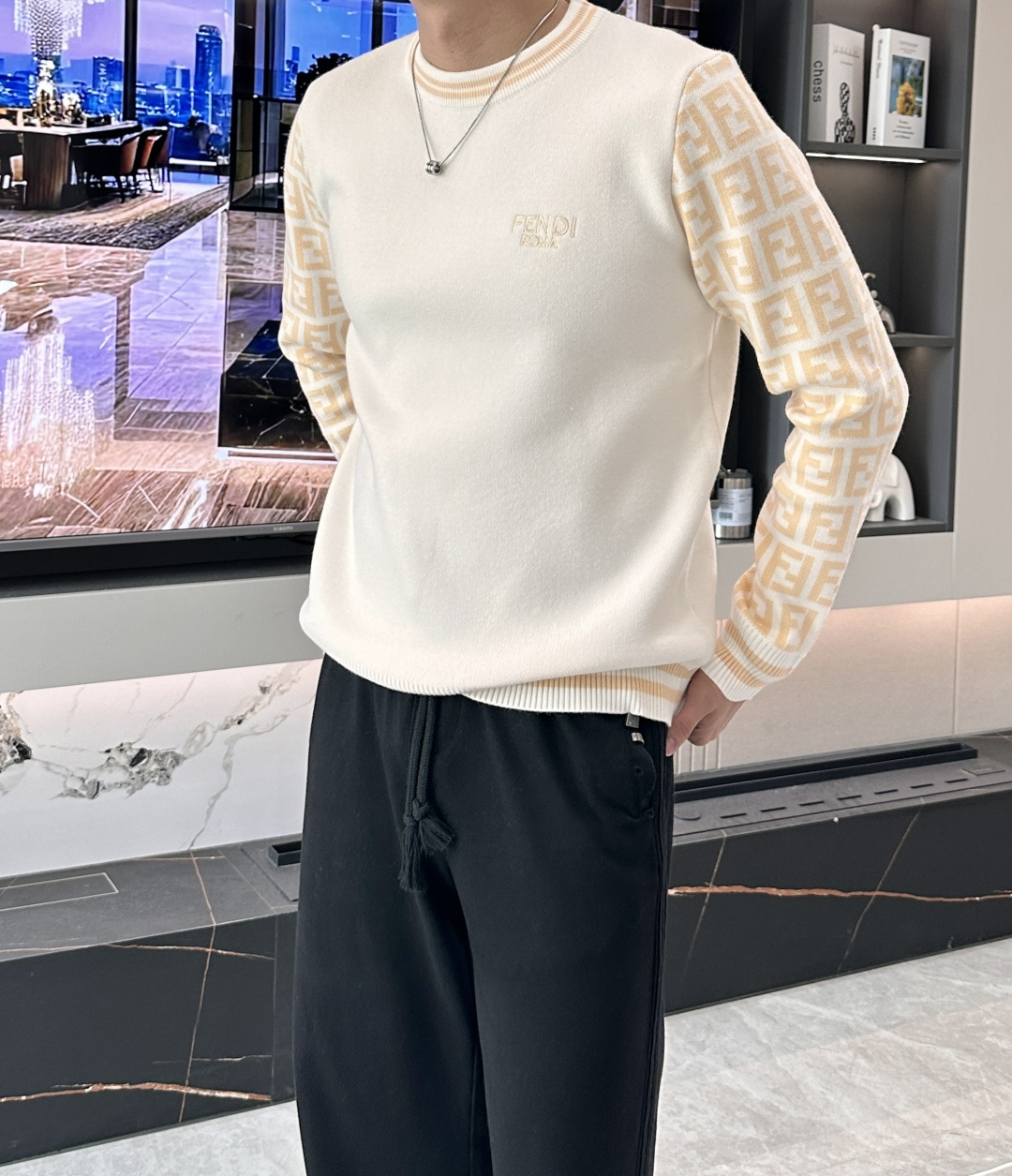 FD 重磅推荐！2025aw秋冬新款 专柜同步 时尚经典针织衫 秋冬必备款 采用针织衫加厚毛衣，精致简洁