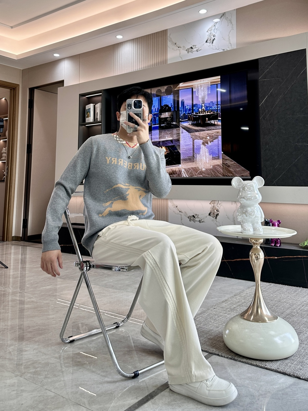 Bur 重磅推荐！2025aw秋冬新款 专柜同步 时尚经典针织衫 秋冬必备款 采用针织衫加厚毛衣，精致简