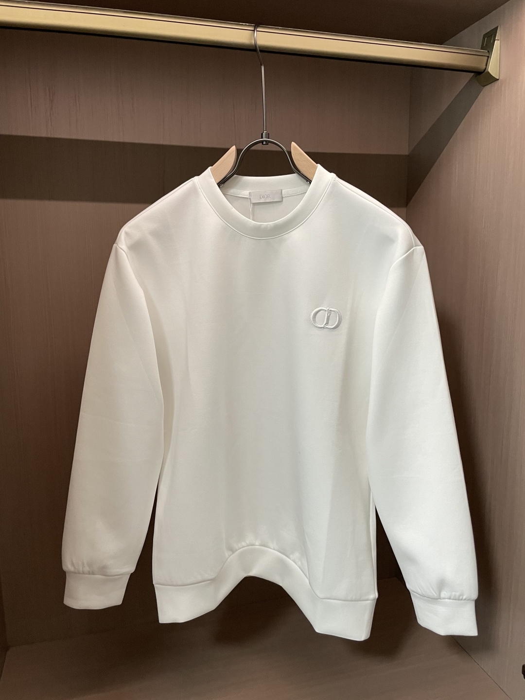 Dior 圆领套头卫衣；经典套头男女同款，简约大气系列单品，低调奢华大气百搭款！卫衣选用客供100%高克