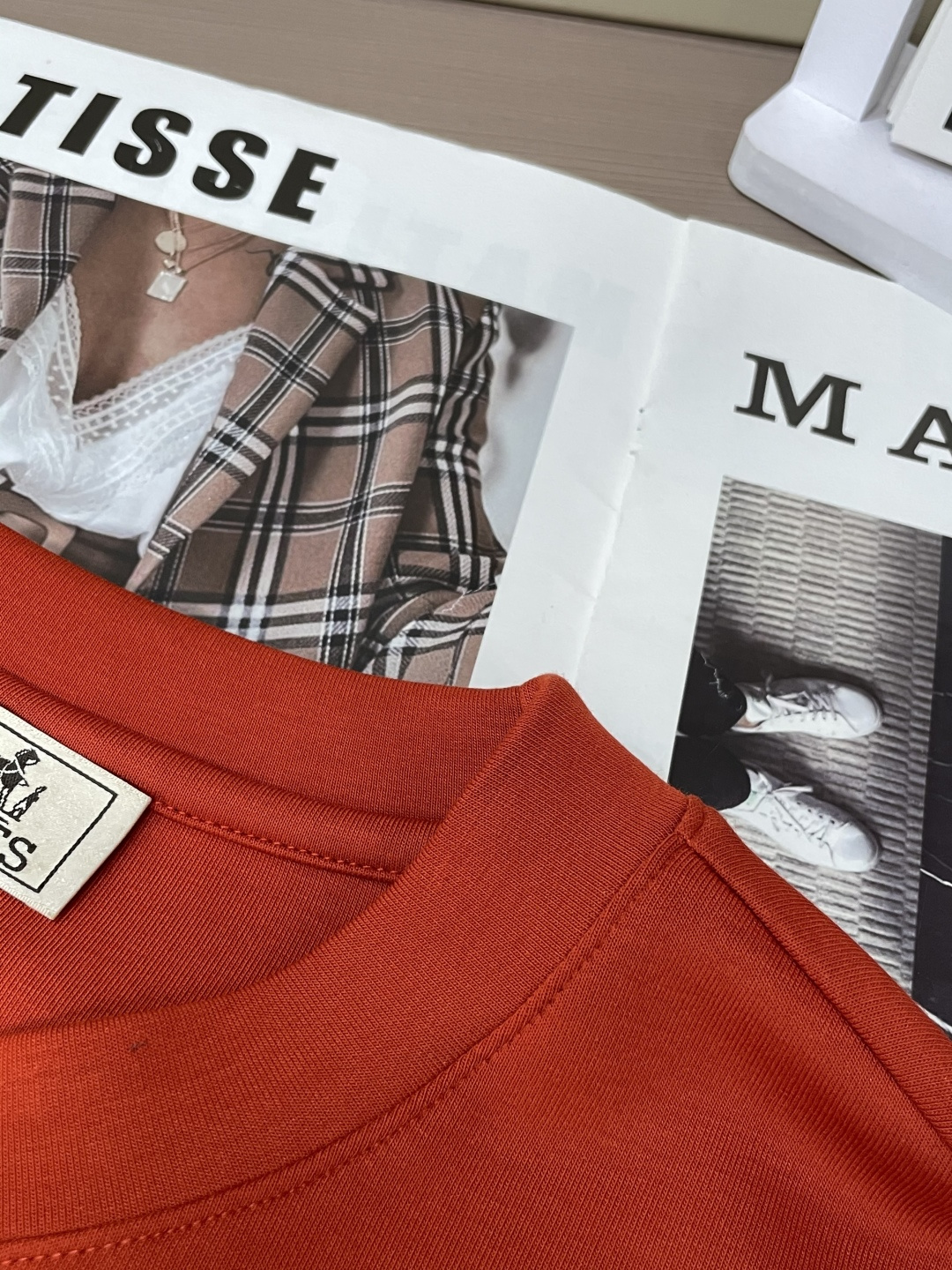 爱🐎仕2025秋冬新款长袖，定制面料，独特工艺logo，舒适性与透气性兼优，柔软抗皱弹性和垂性极佳，无论