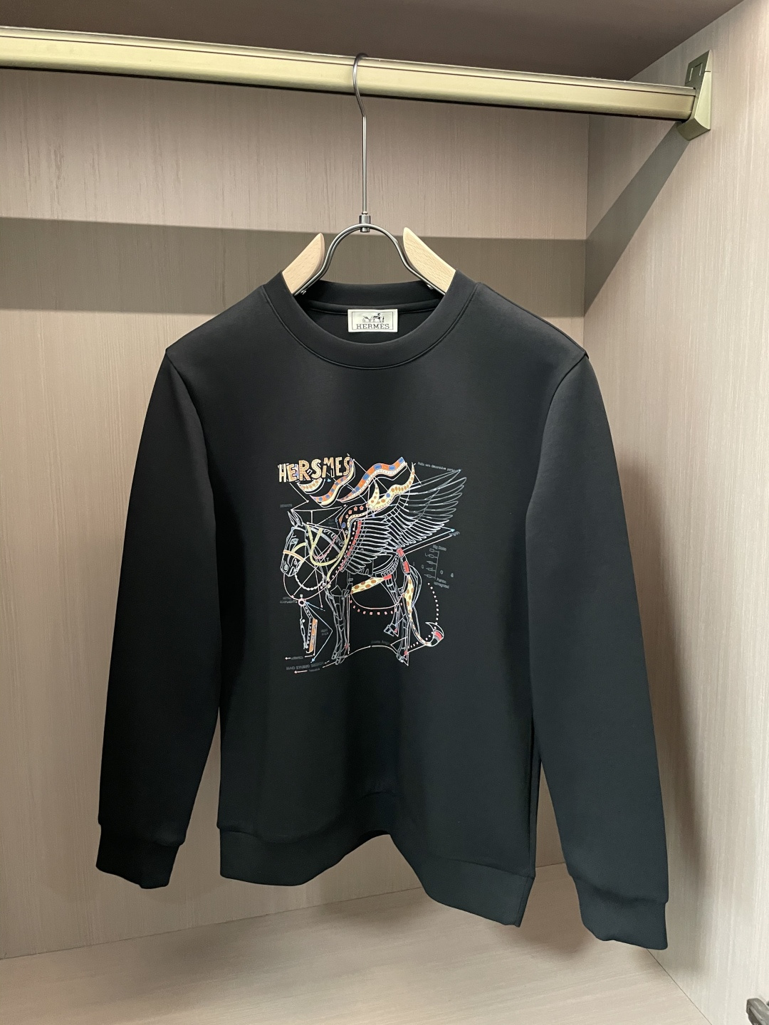 爱🐎仕 2025秋冬新款长袖，定制面料，独特工艺logo，舒适性与透气性兼优，柔软抗皱弹性和垂性极佳，无