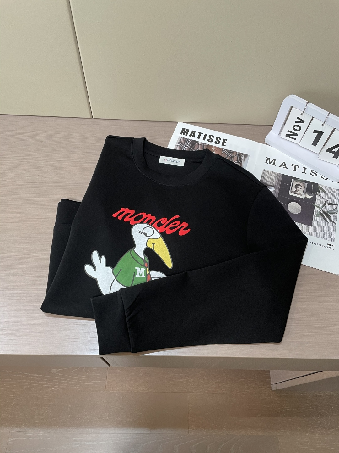 蒙口 2025秋冬新款长袖，定制面料，独特工艺logo，舒适性与透气性兼优，柔软抗皱弹性和垂性极佳，无论