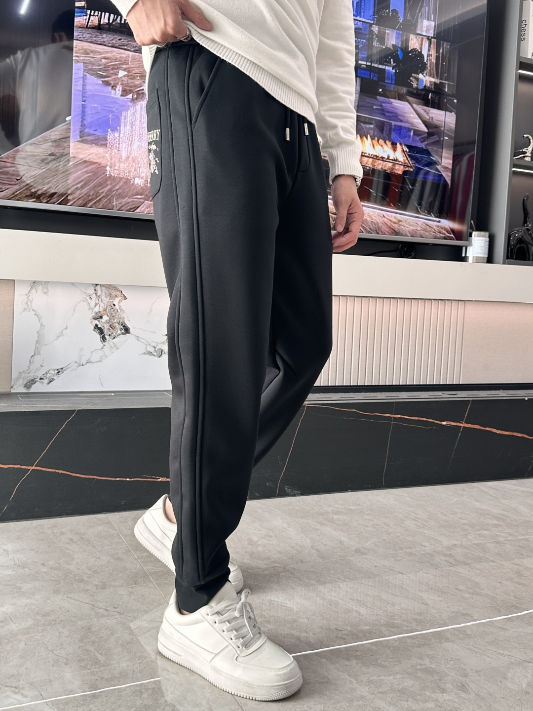 25秋冬上新 BUR官网同步 内里加绒码数M-4XL