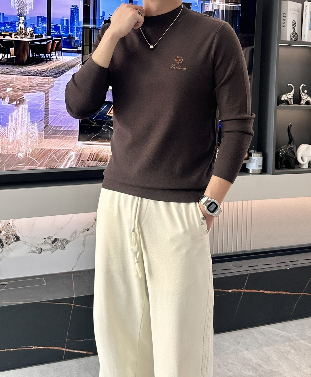 lP🆕 重磅推荐！2025aw秋冬新款 专柜同步 时尚经典基础款针织衫 秋冬必备款 采用针织衫加厚毛衣，