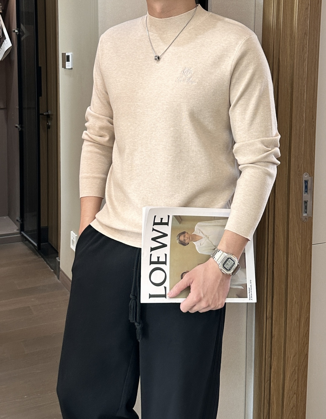 lP🆕 重磅推荐！2025aw秋冬新款 专柜同步 时尚经典基础款针织衫 秋冬必备款 采用针织衫加厚毛衣，