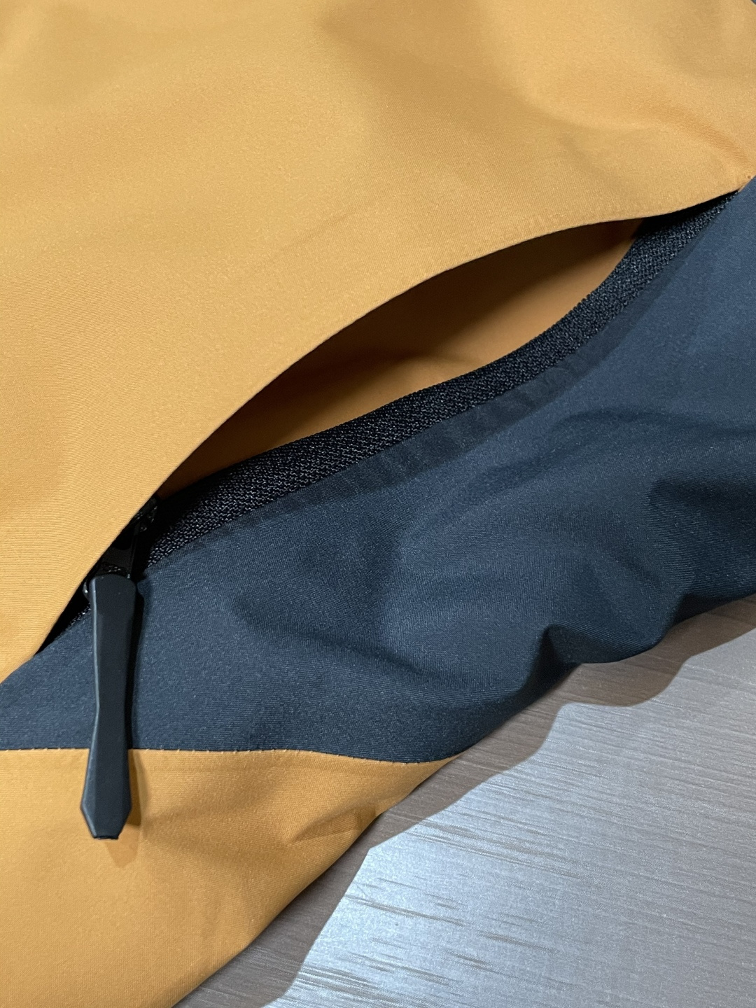 【Arctery始祖 AlPha SV 七代户外三合一冲锋衣 羽绒内胆 双拉链】 鸟家王炸款三合一冲锋衣