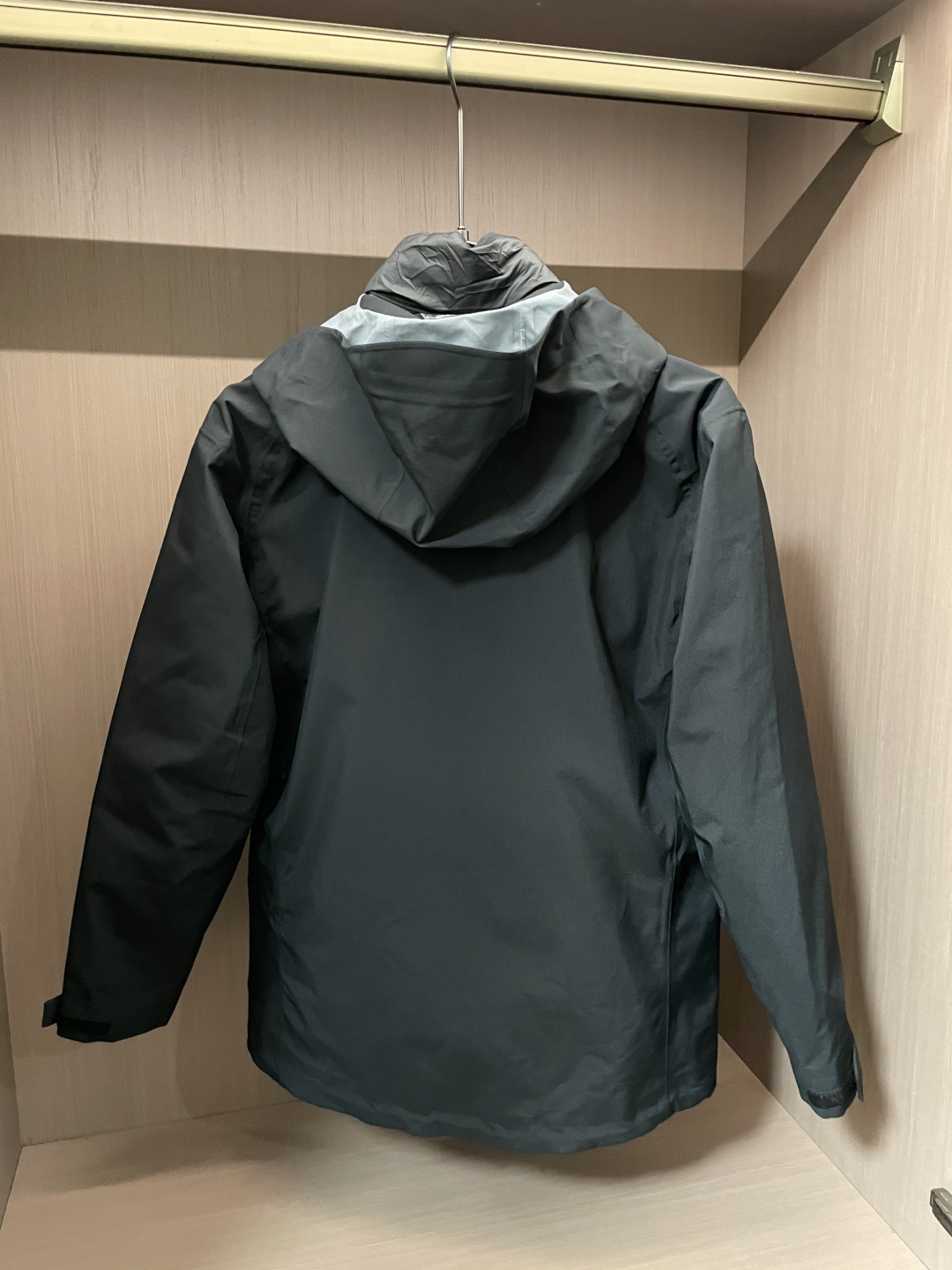 【Arctery始祖 AlPha SV 七代户外三合一冲锋衣 羽绒内胆 双拉链】 鸟家王炸款三合一冲锋衣