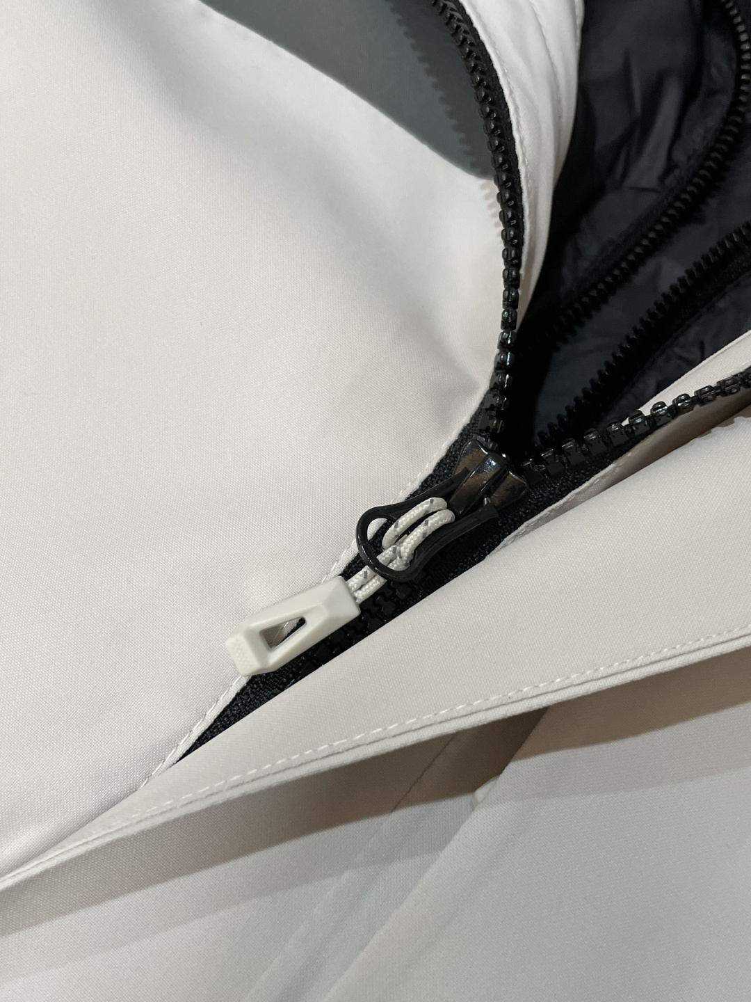 【Arctery始祖 AlPha SV 七代户外三合一冲锋衣 羽绒内胆 双拉链】 鸟家王炸款三合一冲锋衣