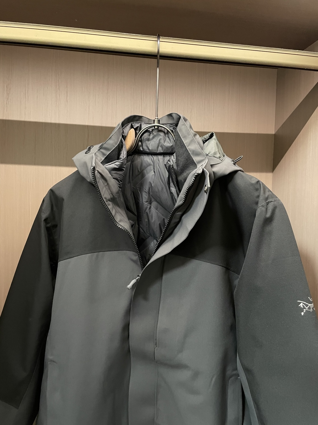 【Arctery始祖 AlPha SV 七代户外三合一冲锋衣 羽绒内胆 双拉链】 鸟家王炸款三合一冲锋衣