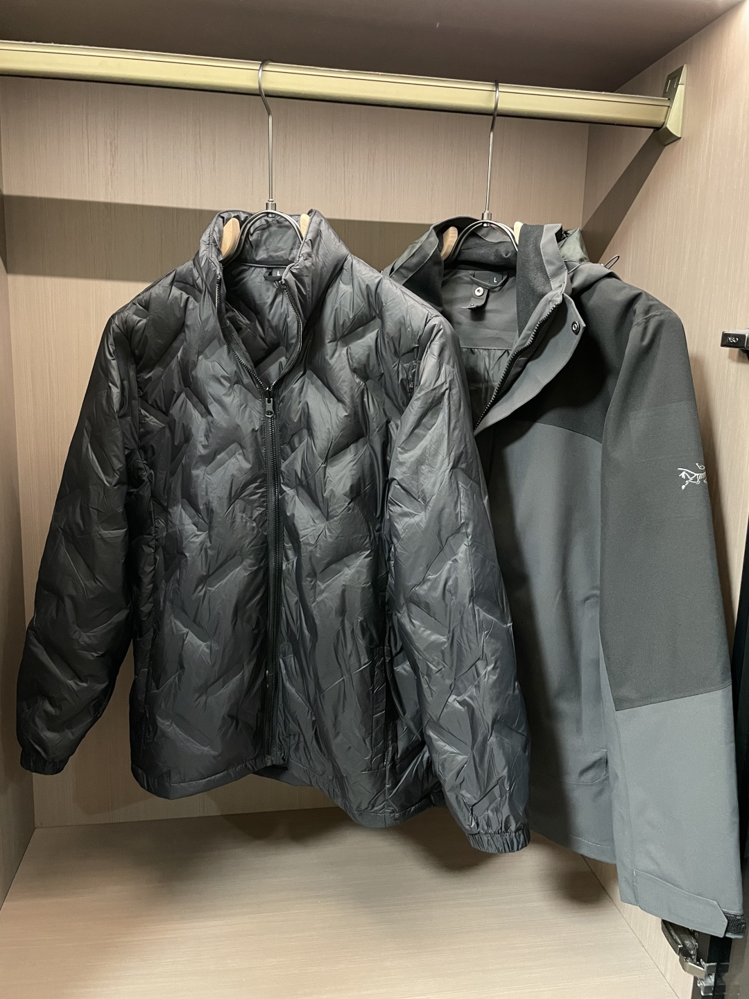 【Arctery始祖 AlPha SV 七代户外三合一冲锋衣 羽绒内胆 双拉链】 鸟家王炸款三合一冲锋衣