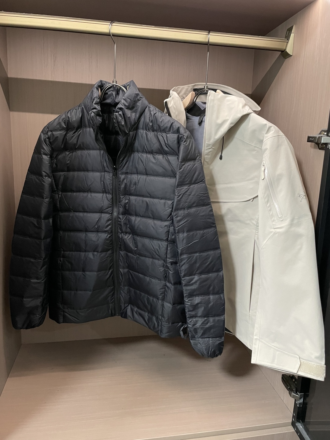 【Arctery始祖 AlPha SV 七代户外三合一冲锋衣 羽绒内胆 双拉链】 鸟家王炸款三合一冲锋衣