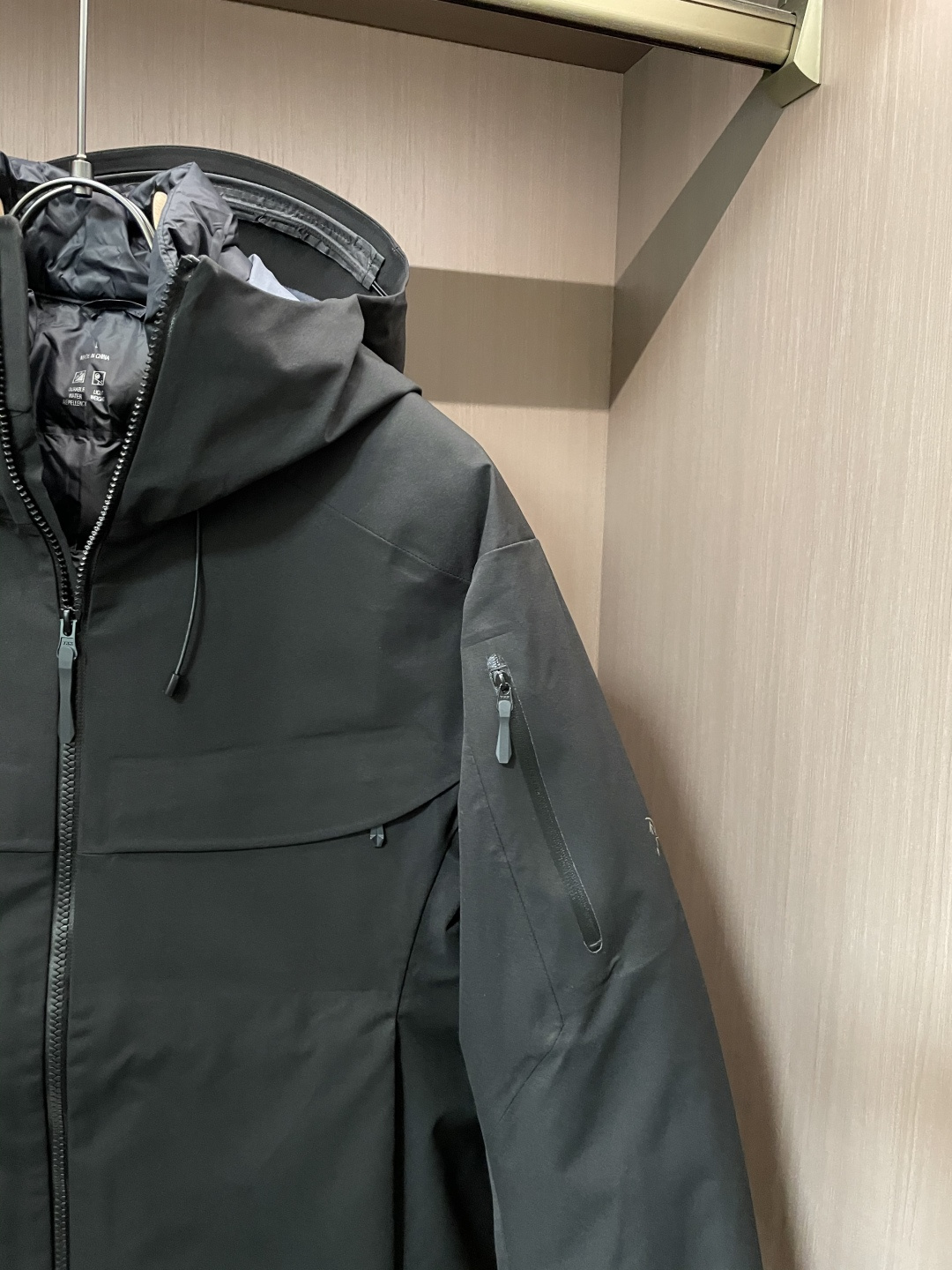 【Arctery始祖 AlPha SV 七代户外三合一冲锋衣 羽绒内胆 双拉链】 鸟家王炸款三合一冲锋衣