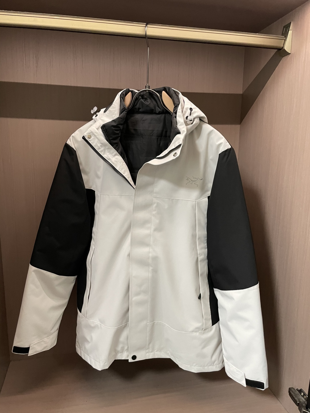 【Arctery始祖 AlPha SV 七代户外三合一冲锋衣 羽绒内胆 双拉链】 鸟家王炸款三合一冲锋衣