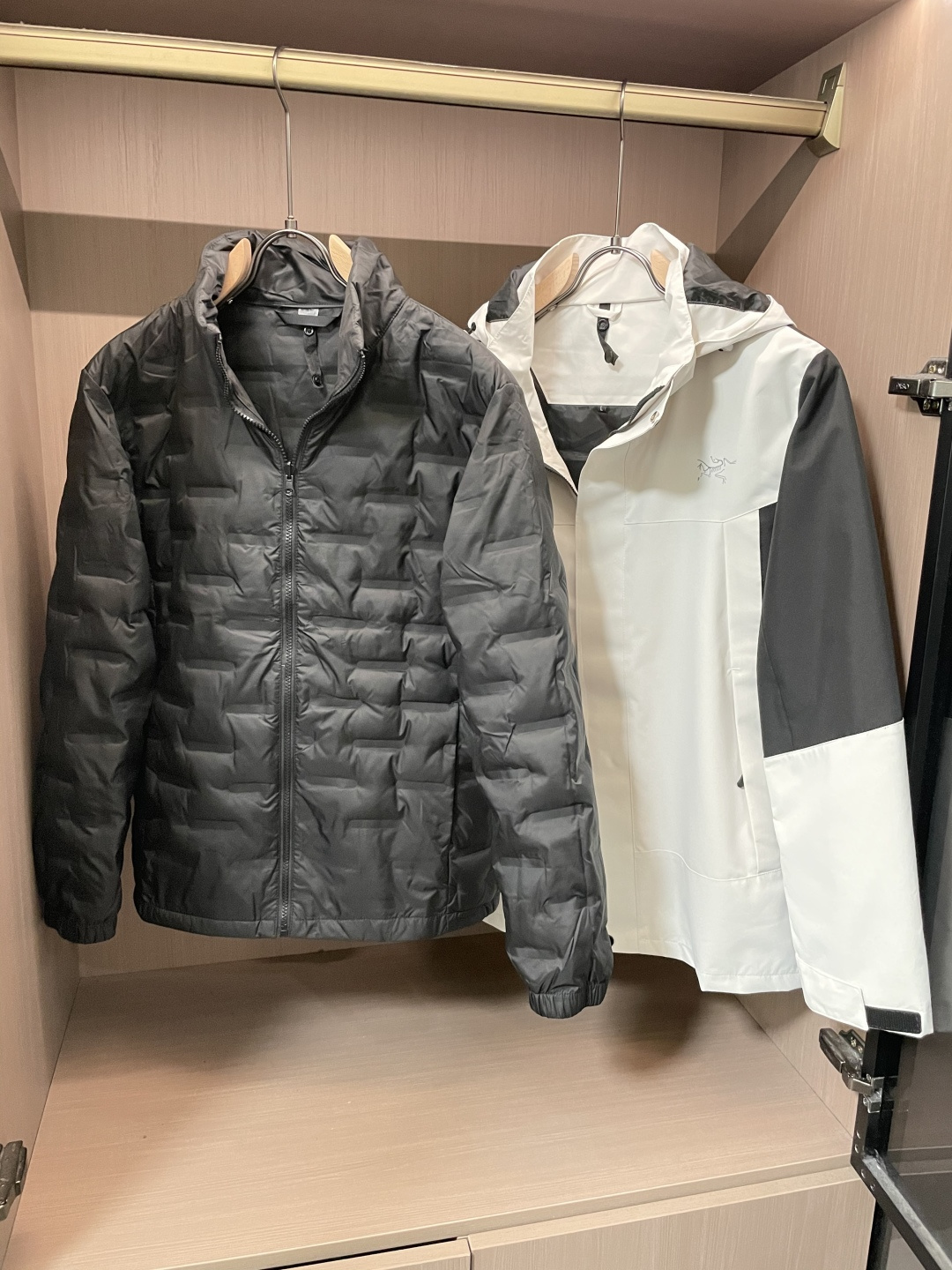 【Arctery始祖 AlPha SV 七代户外三合一冲锋衣 羽绒内胆 双拉链】 鸟家王炸款三合一冲锋衣